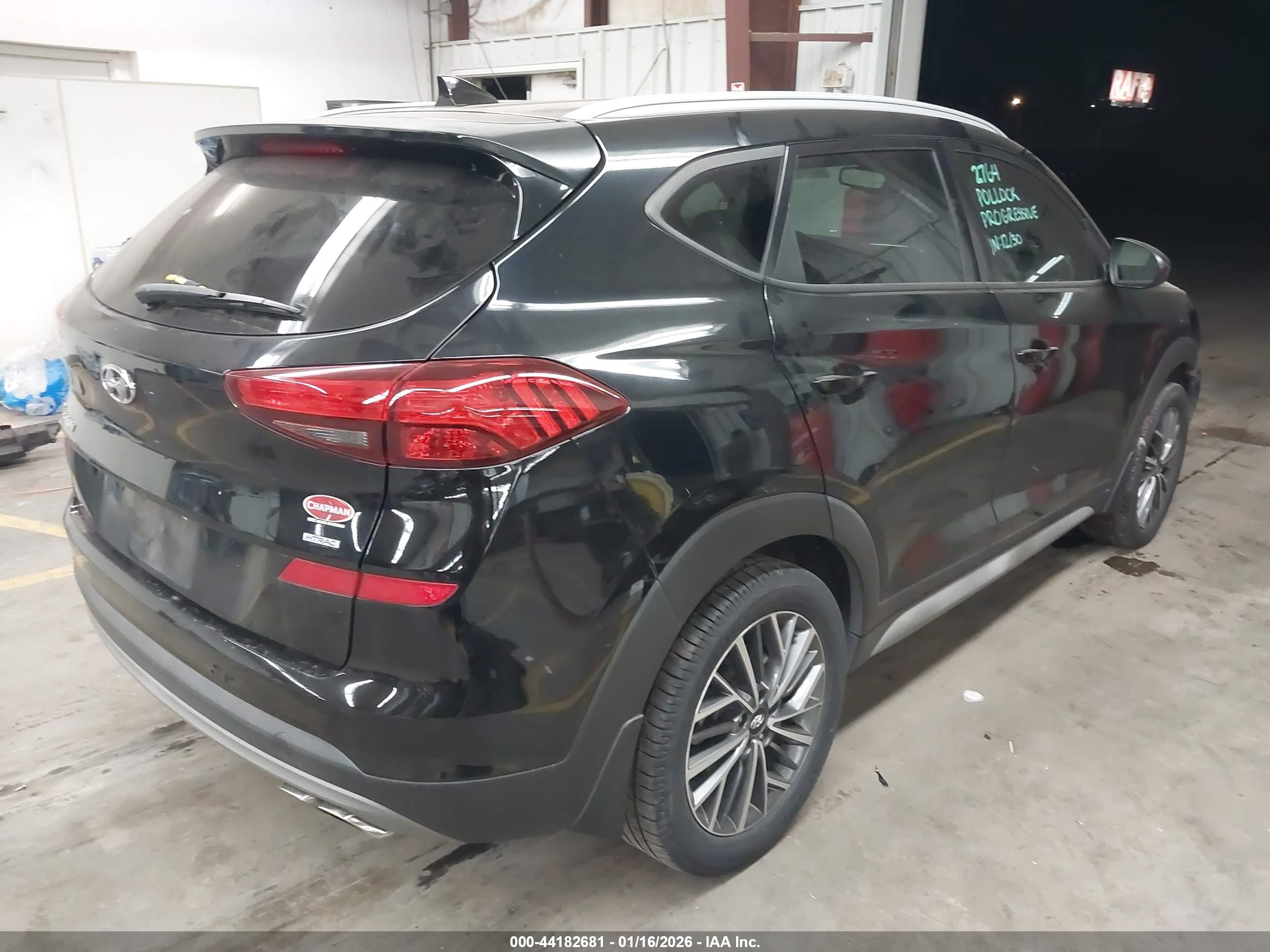 HYUNDAI TUCSON image 4