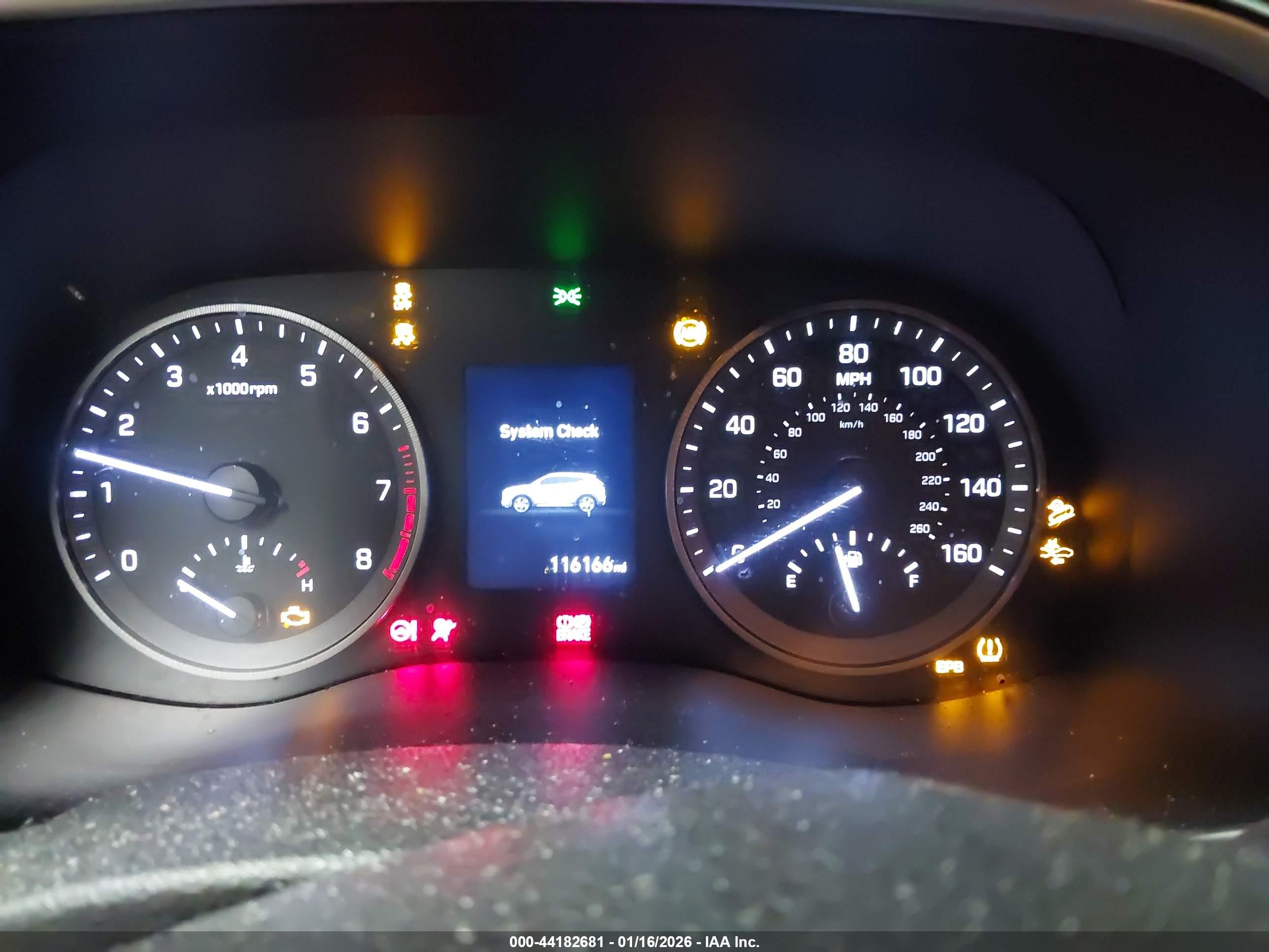 HYUNDAI TUCSON image 7