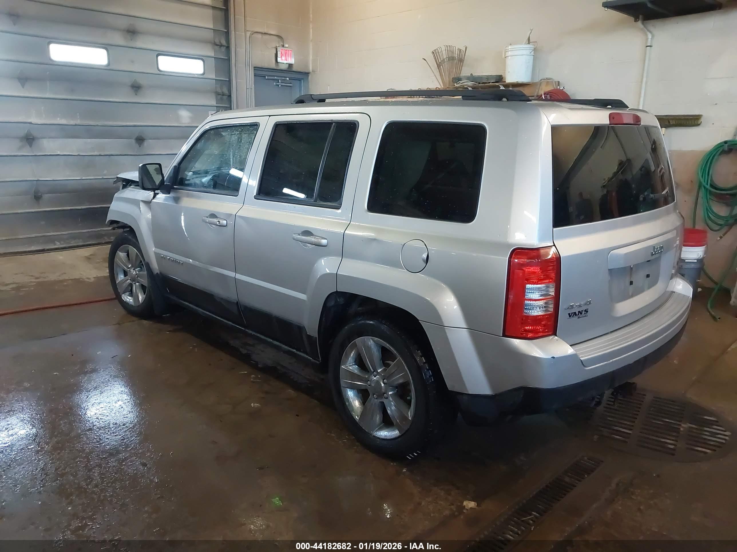JEEP PATRIOT image 3