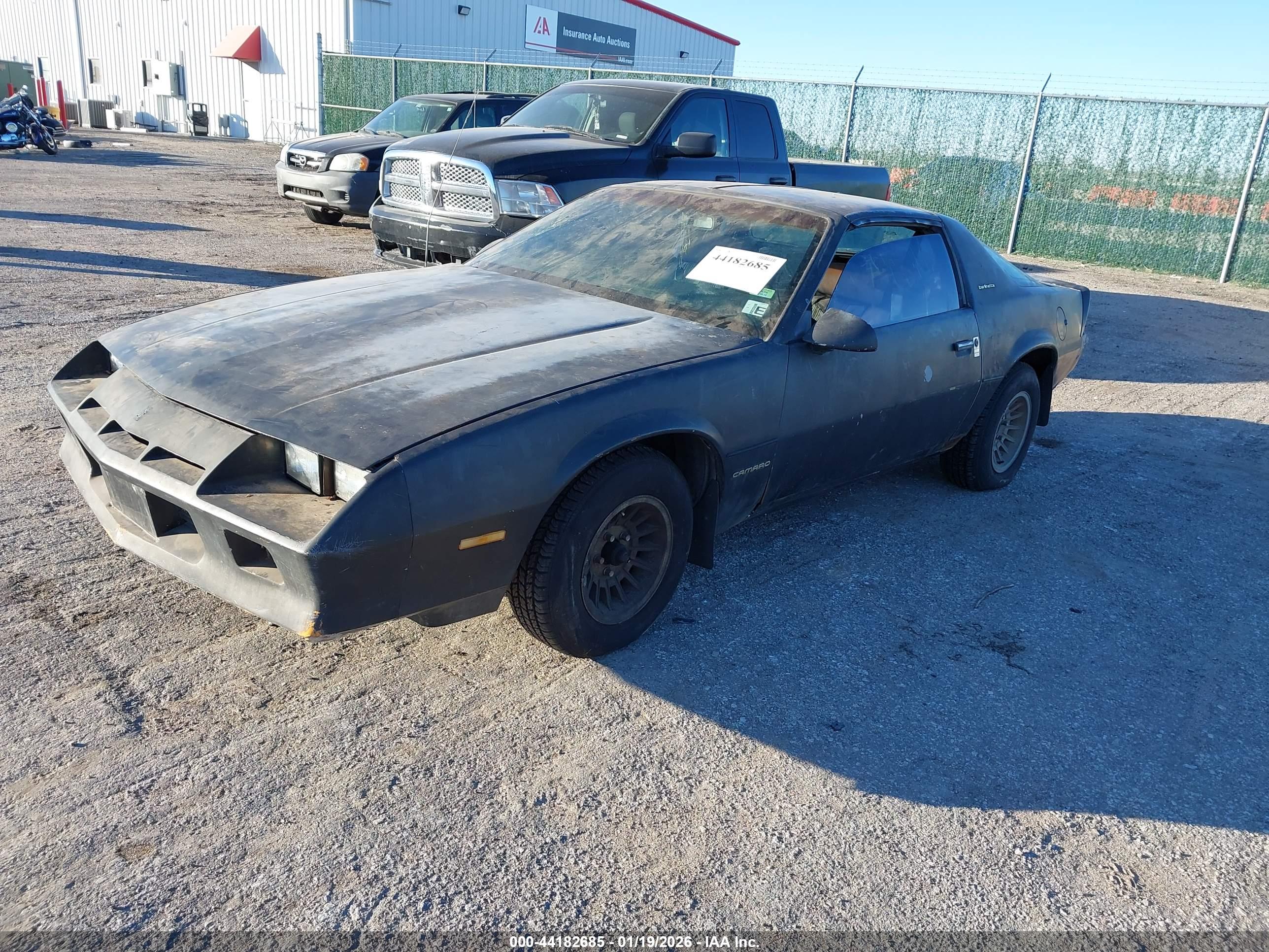 CHEVROLET CAMARO image 2