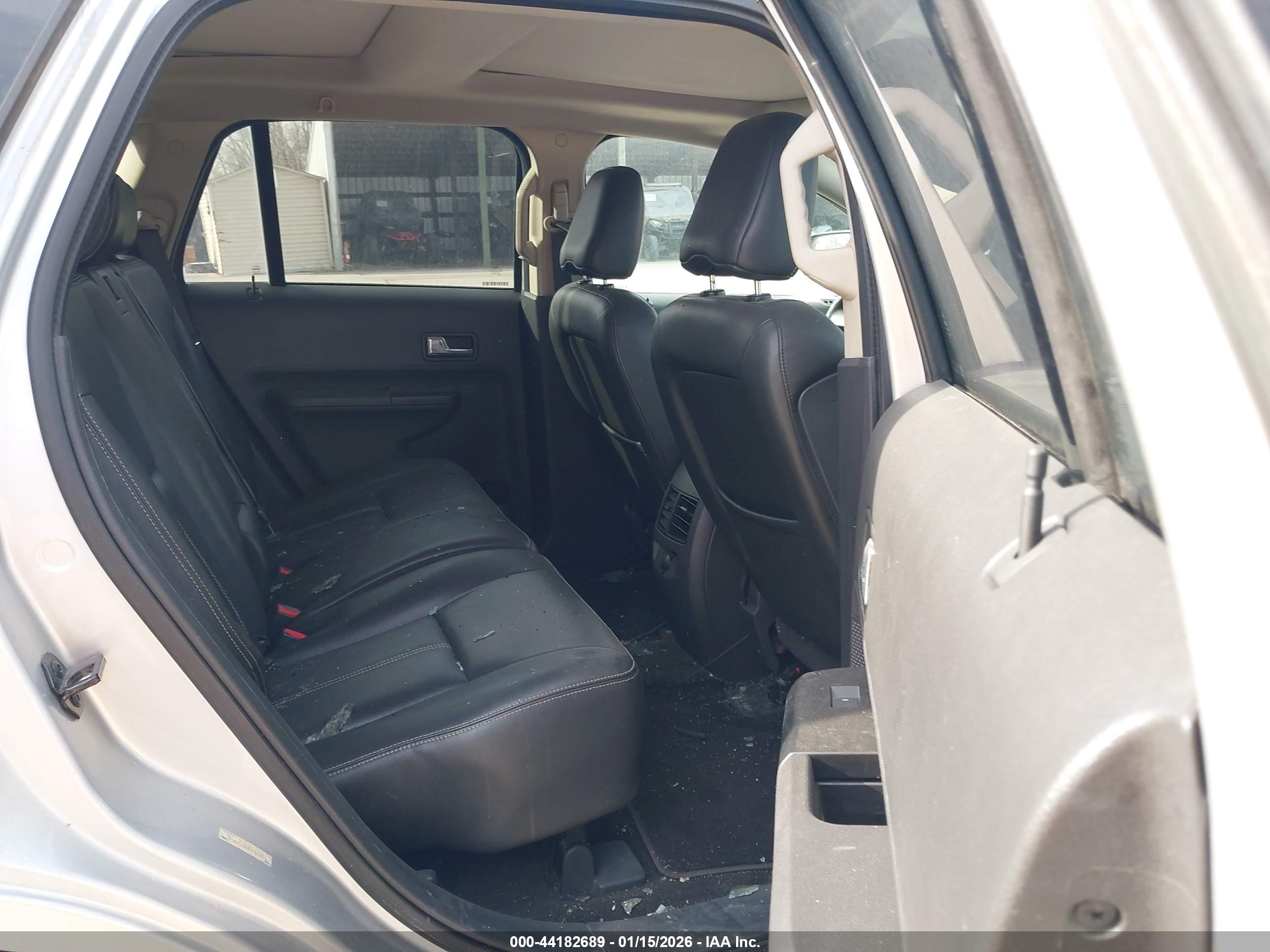 FORD EDGE image 8