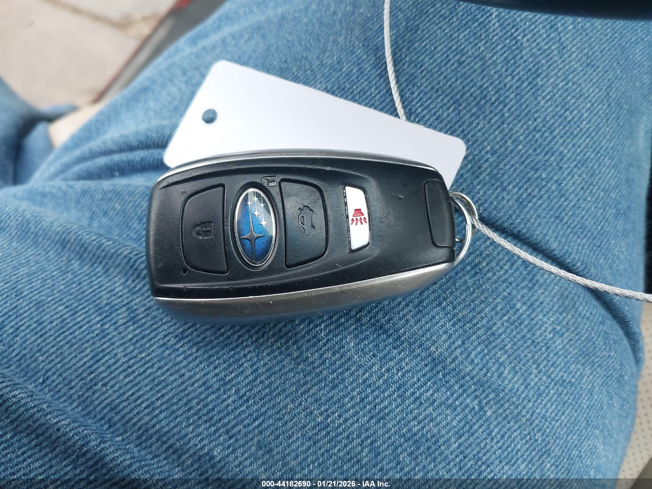 SUBARU OUTBACK image 11