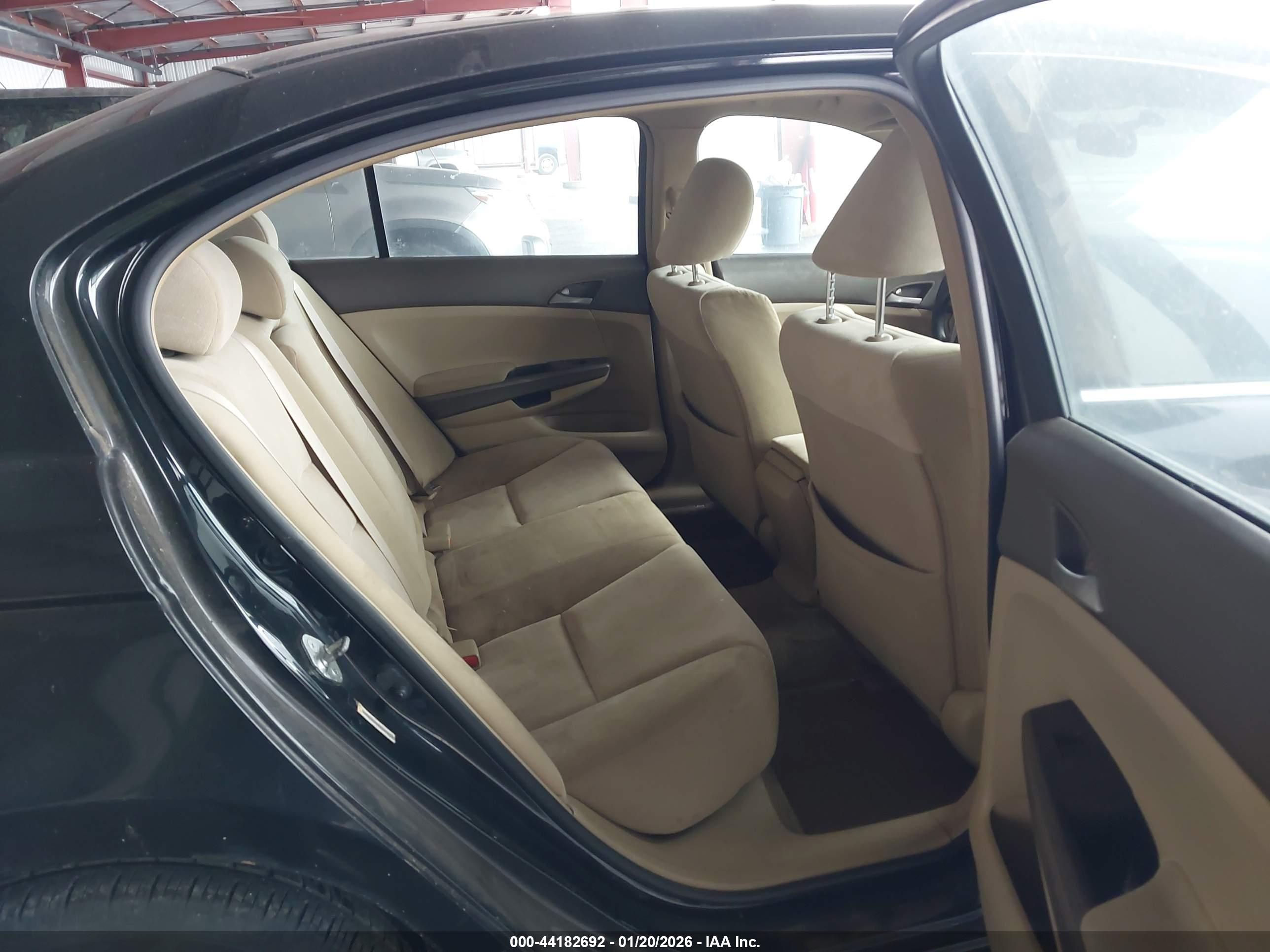 HONDA ACCORD image 8