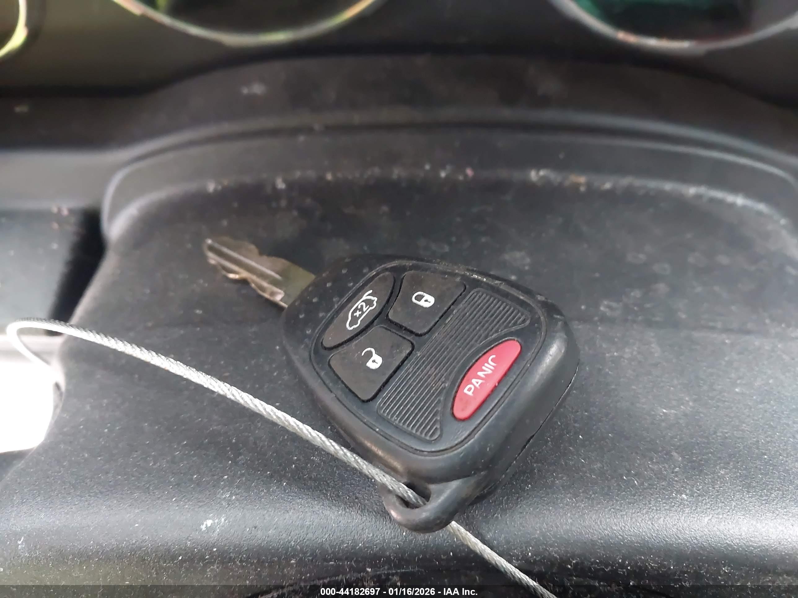 JEEP LIBERTY image 11