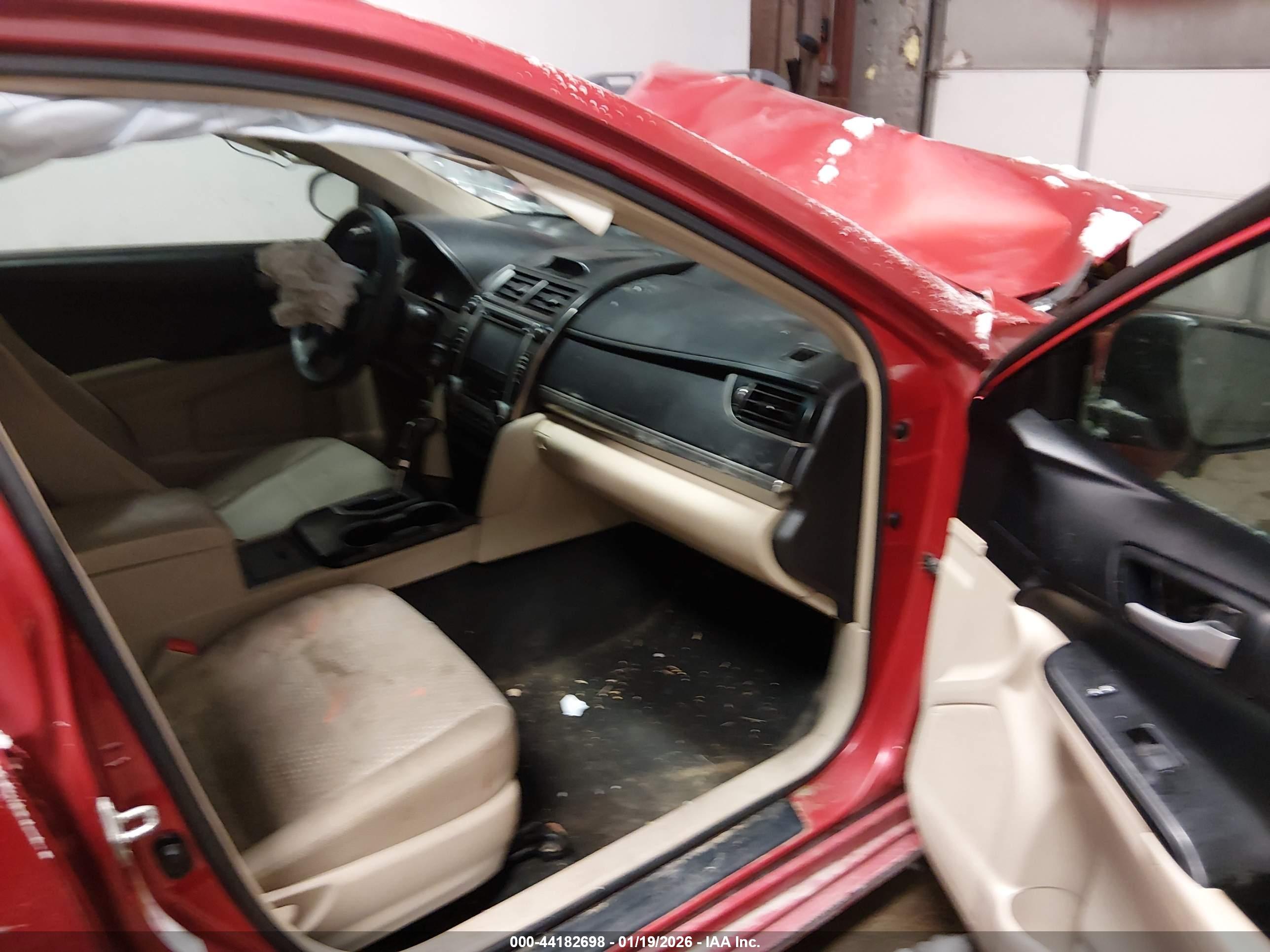 TOYOTA CAMRY image 5