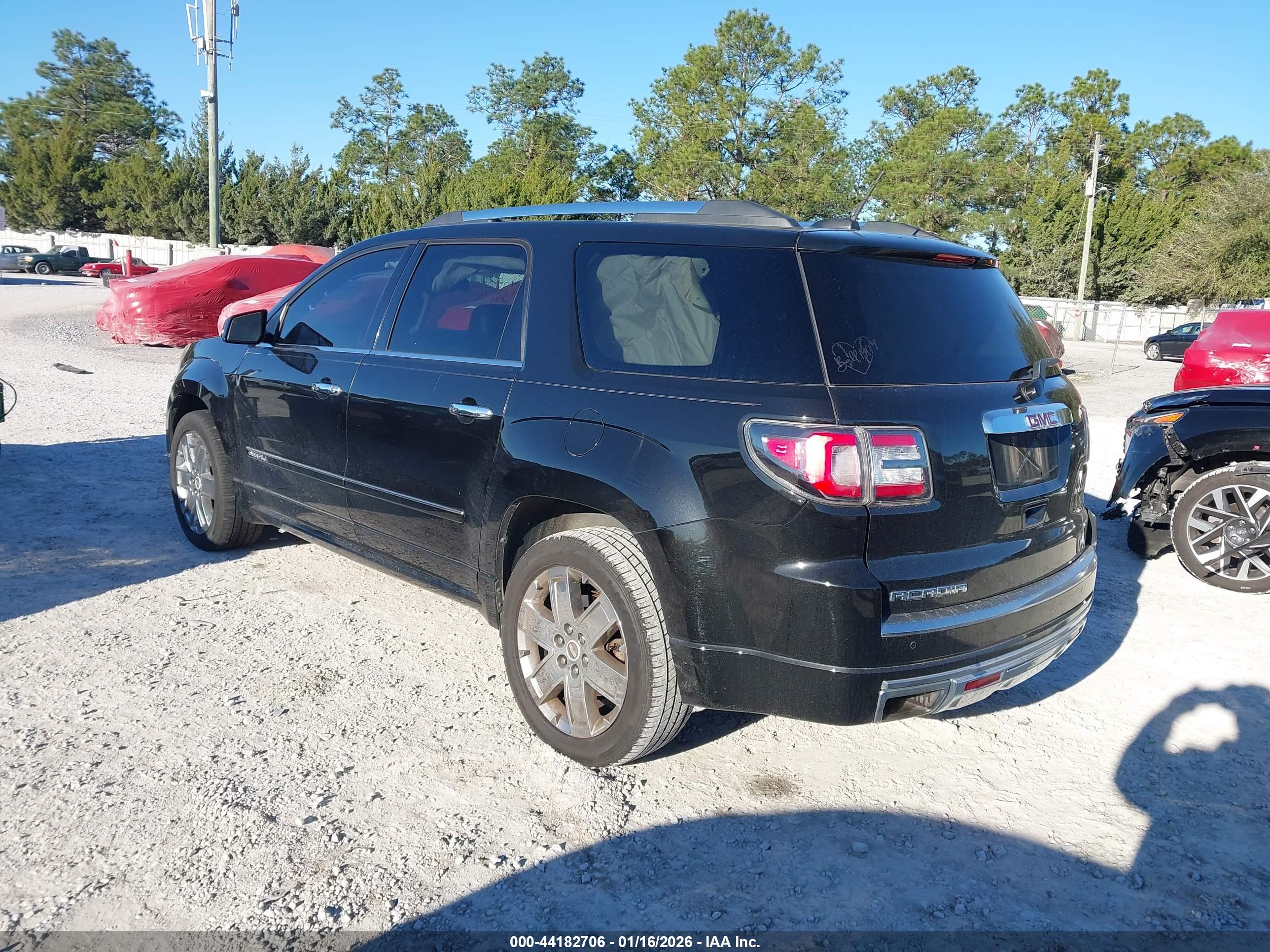 GMC ACADIA image 3