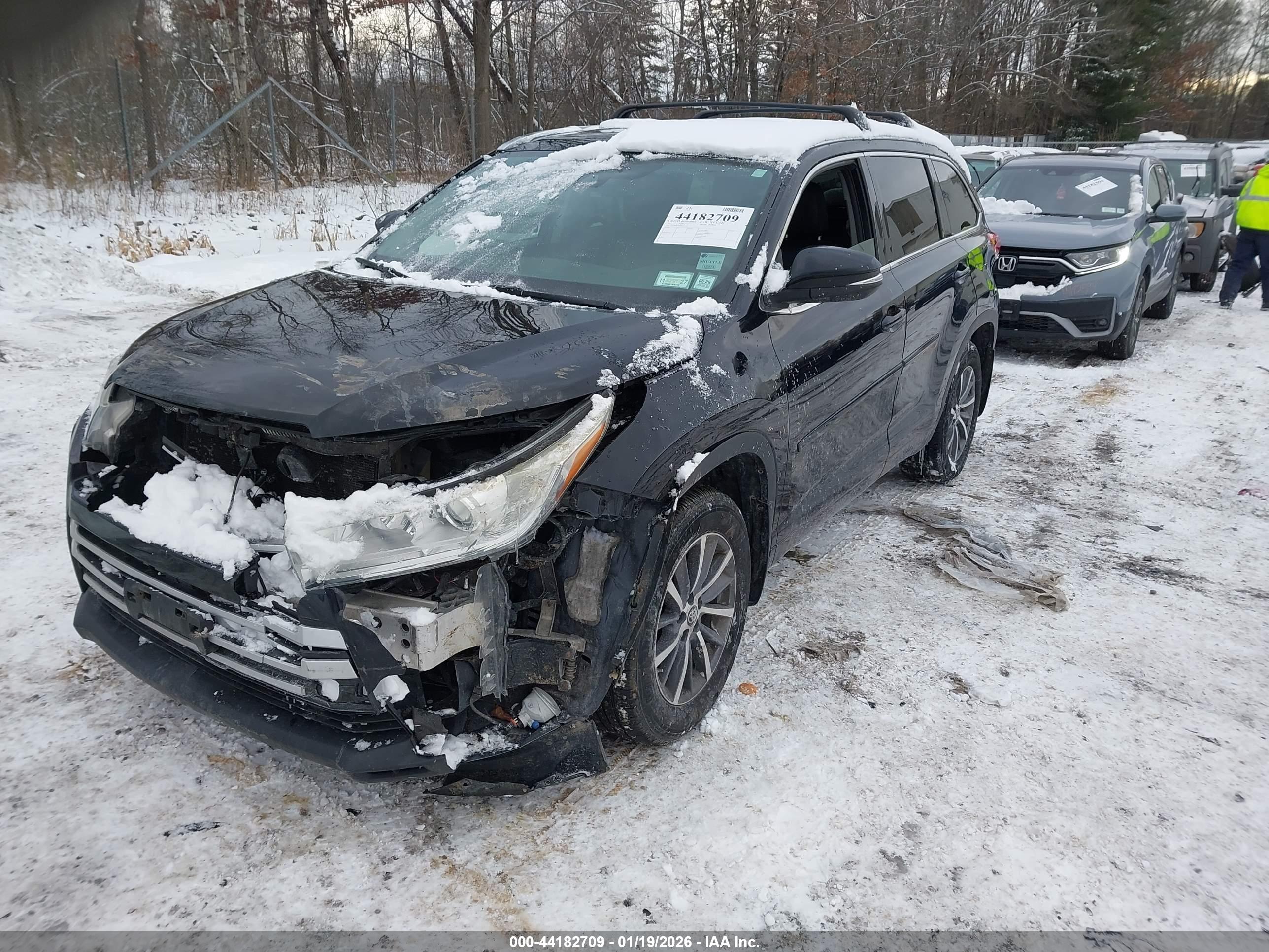 TOYOTA HIGHLANDER image 6