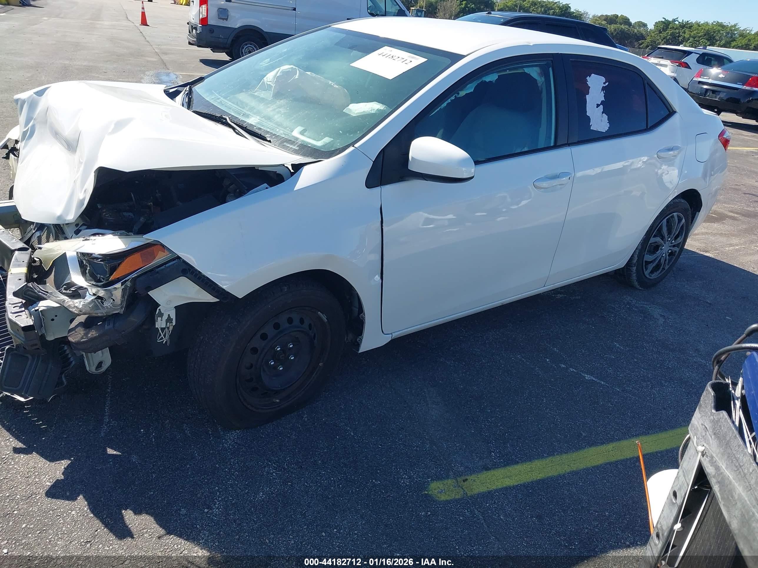 TOYOTA COROLLA image 2