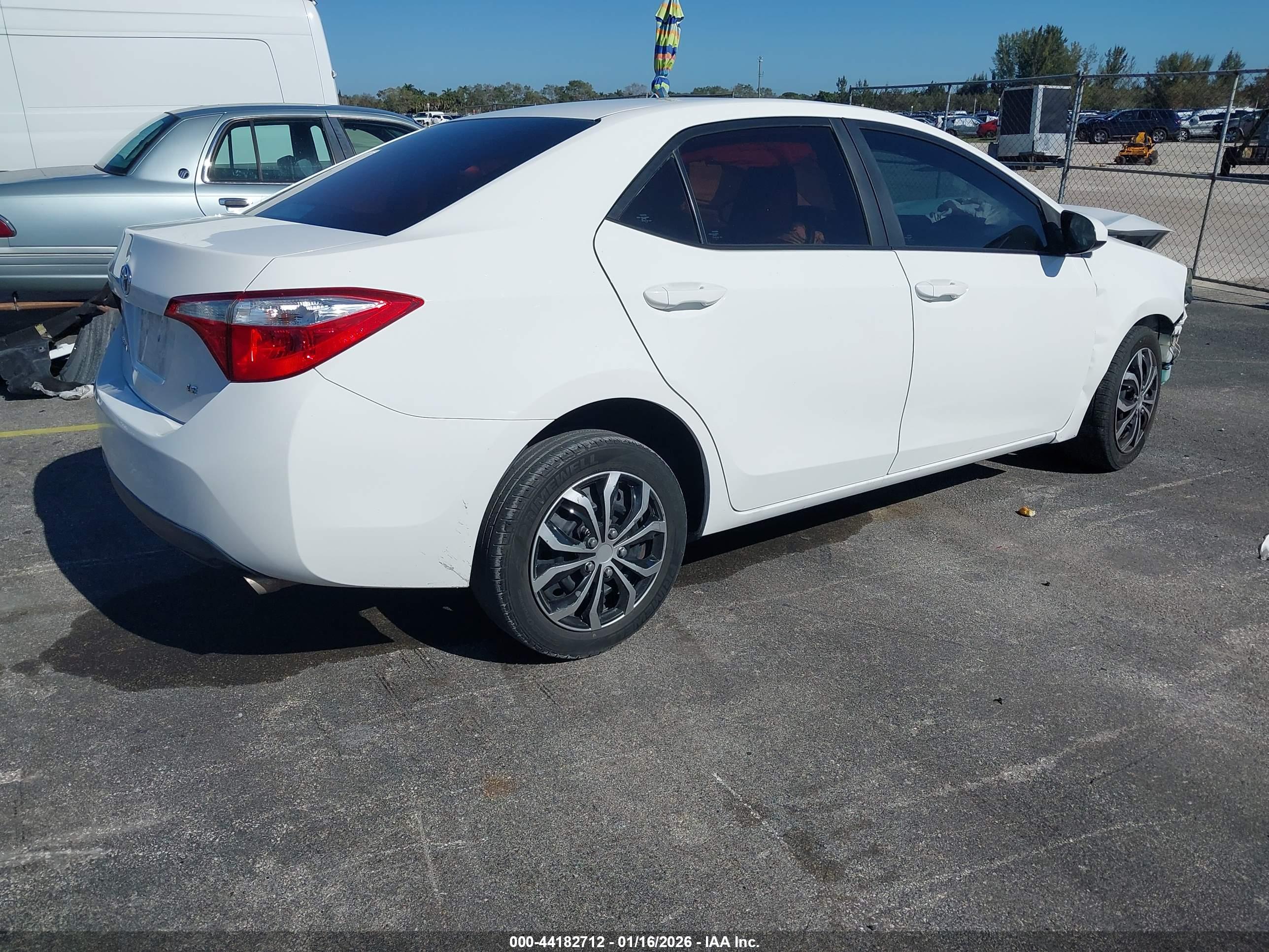 TOYOTA COROLLA image 4