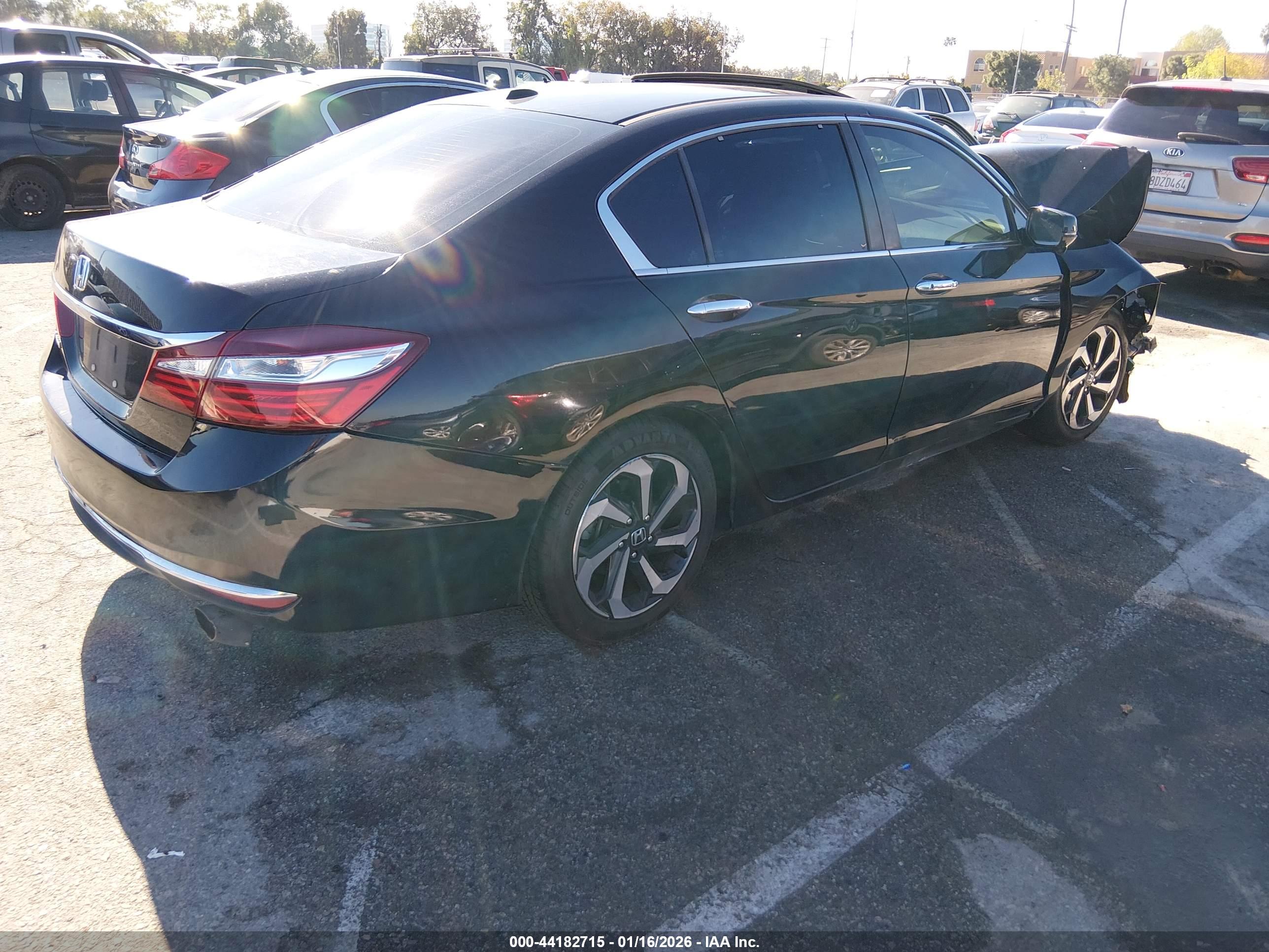 HONDA ACCORD image 4