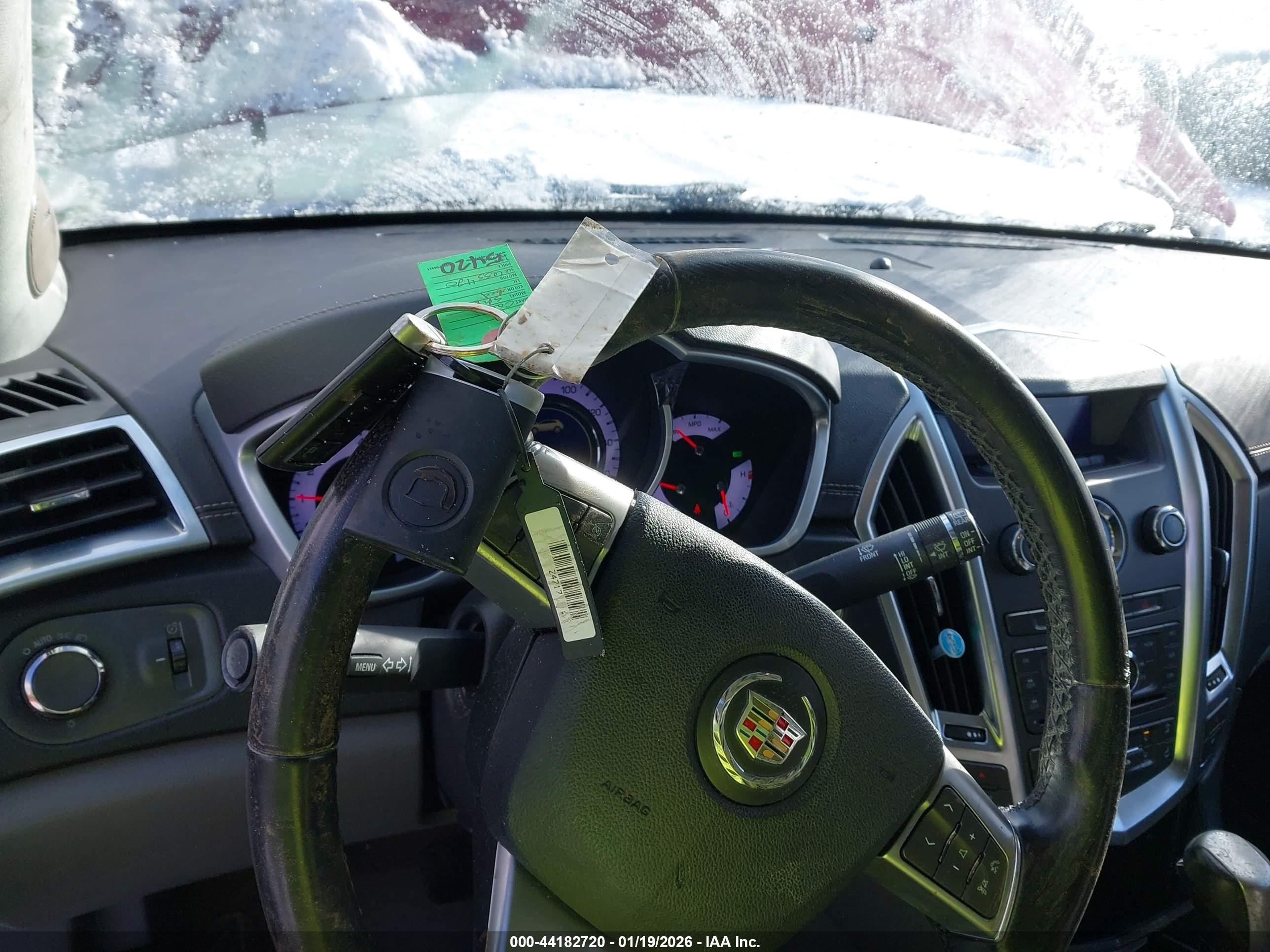 CADILLAC SRX image 11