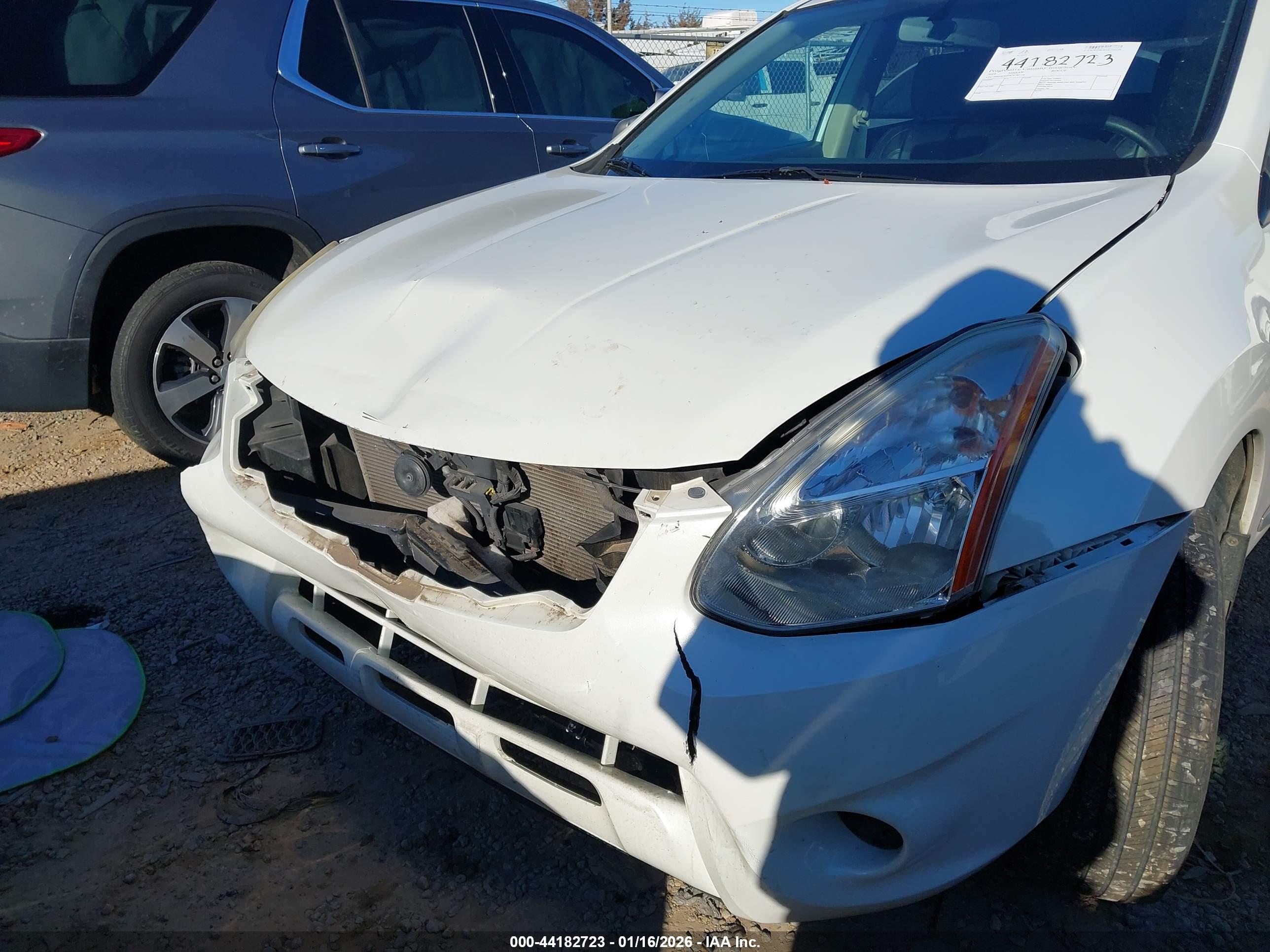 NISSAN ROGUE image 6