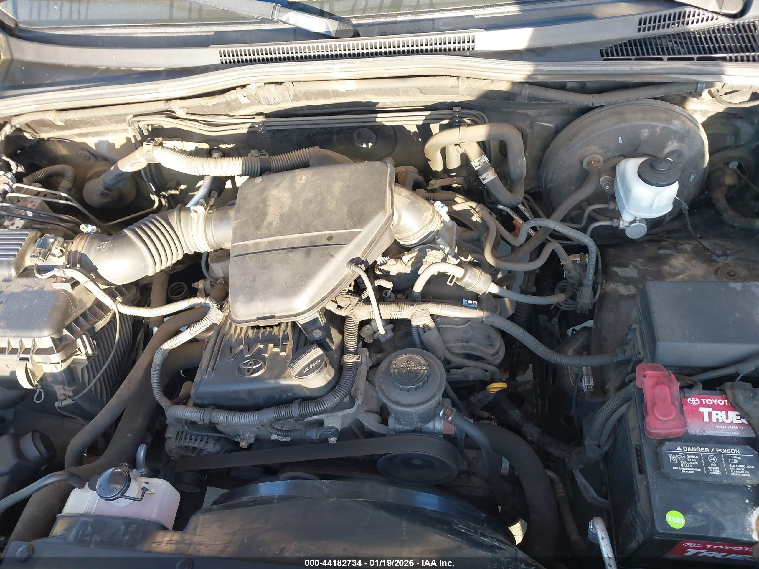 TOYOTA TACOMA image 10