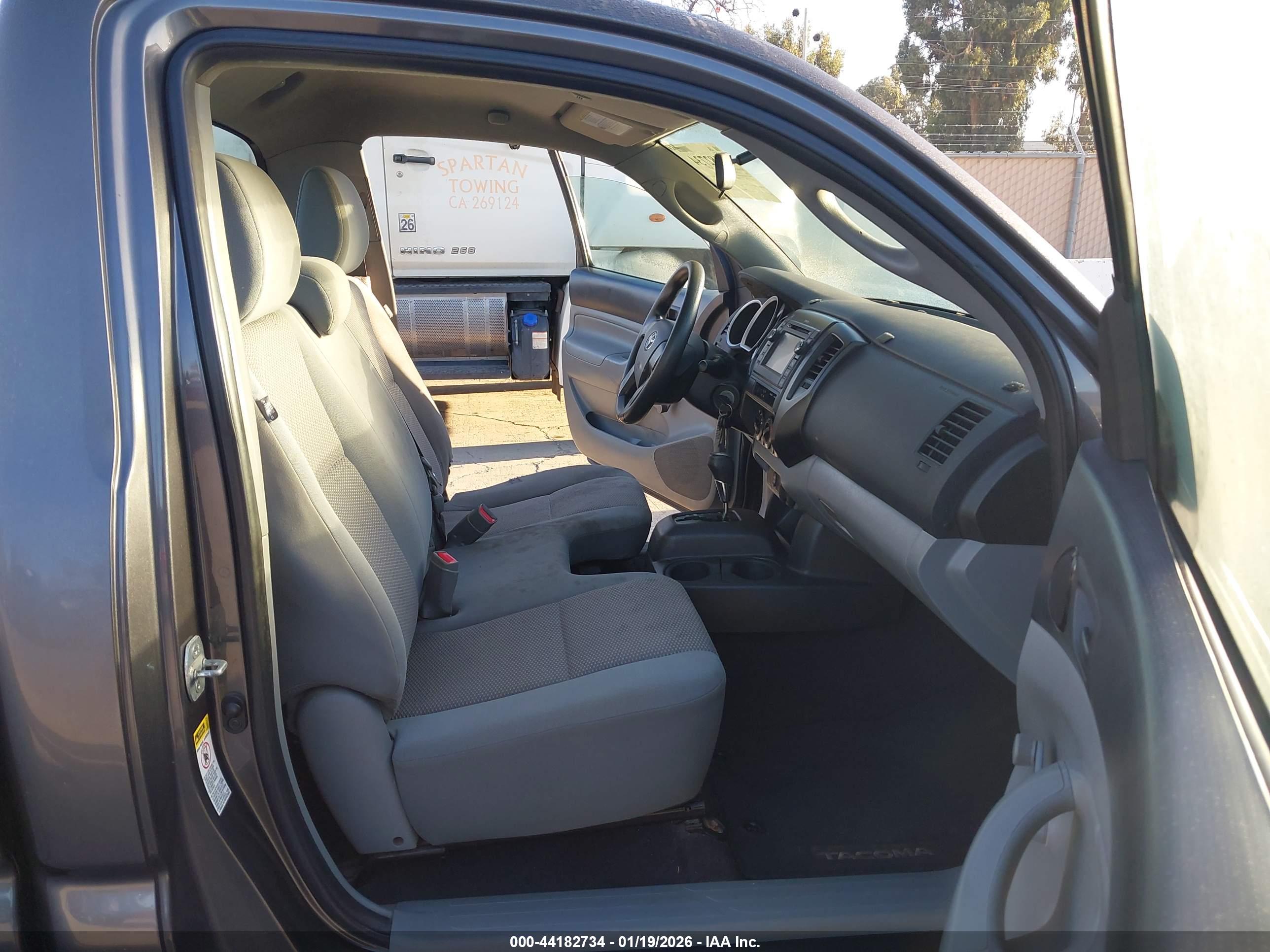 TOYOTA TACOMA image 5