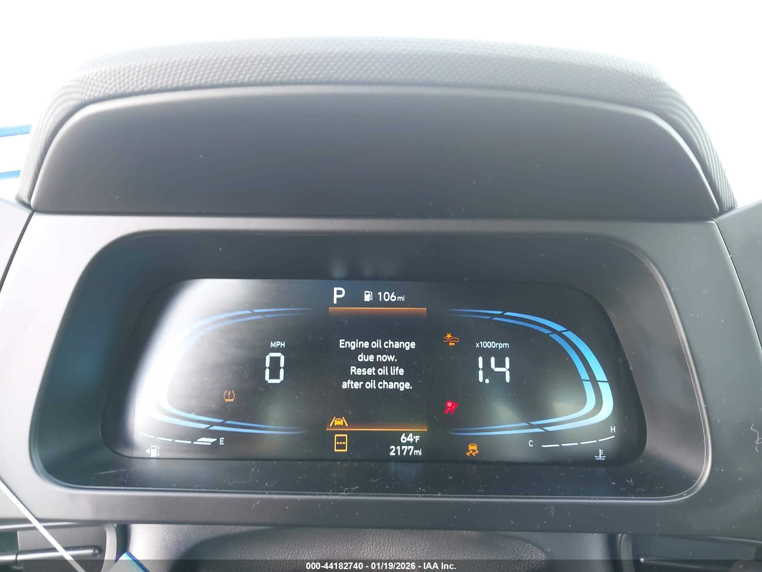 HYUNDAI ELANTRA image 7