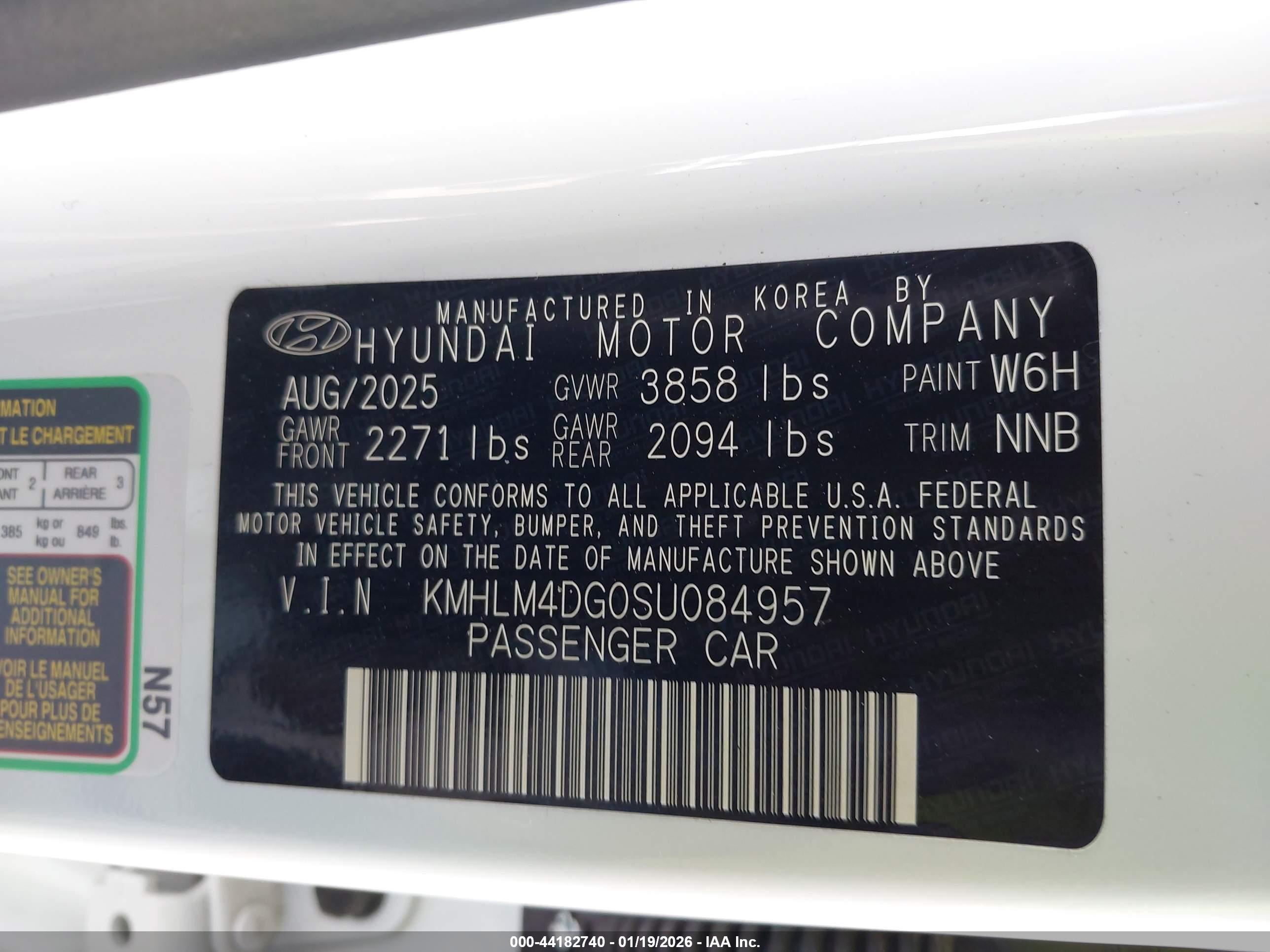 HYUNDAI ELANTRA image 9