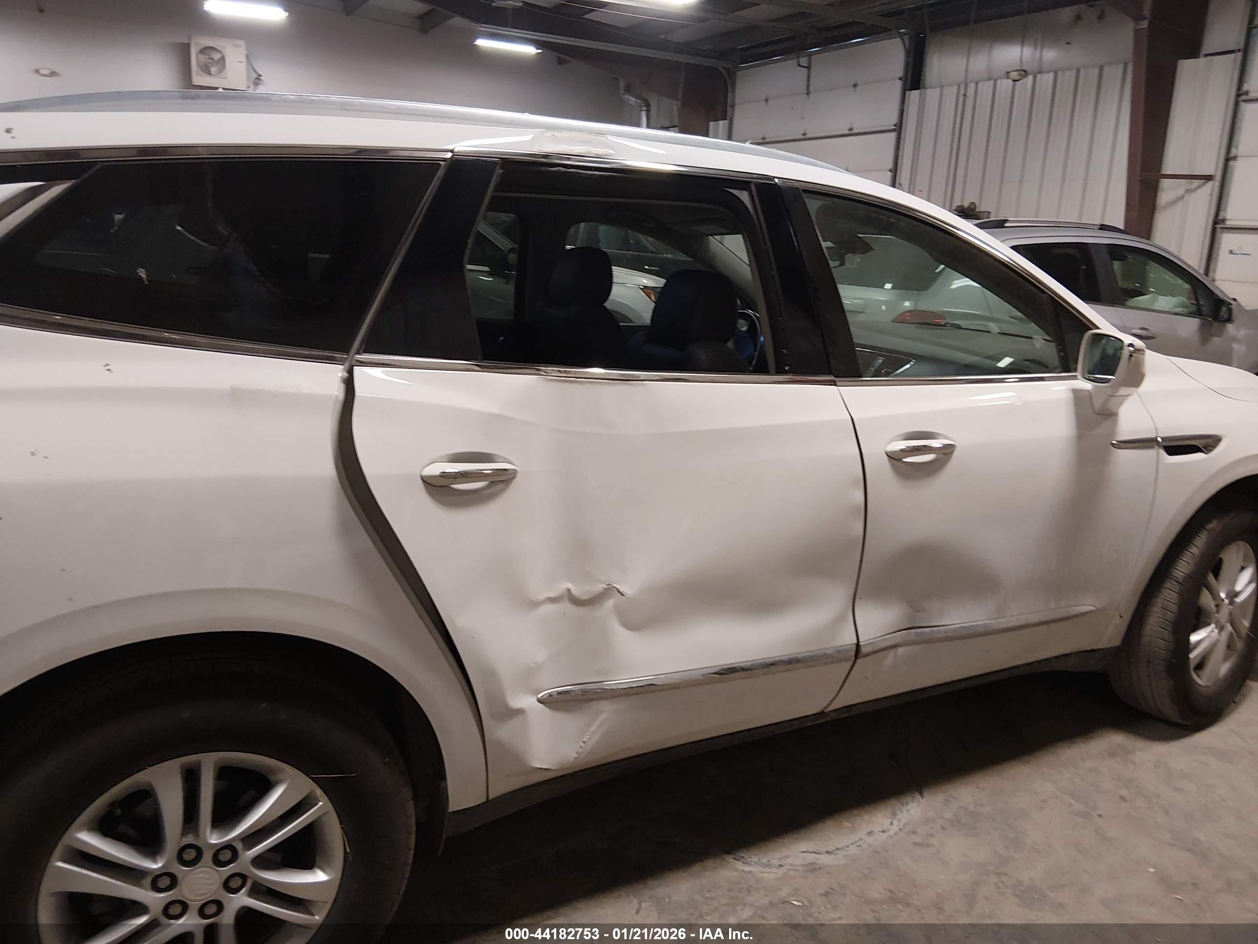 BUICK ENCLAVE image 6