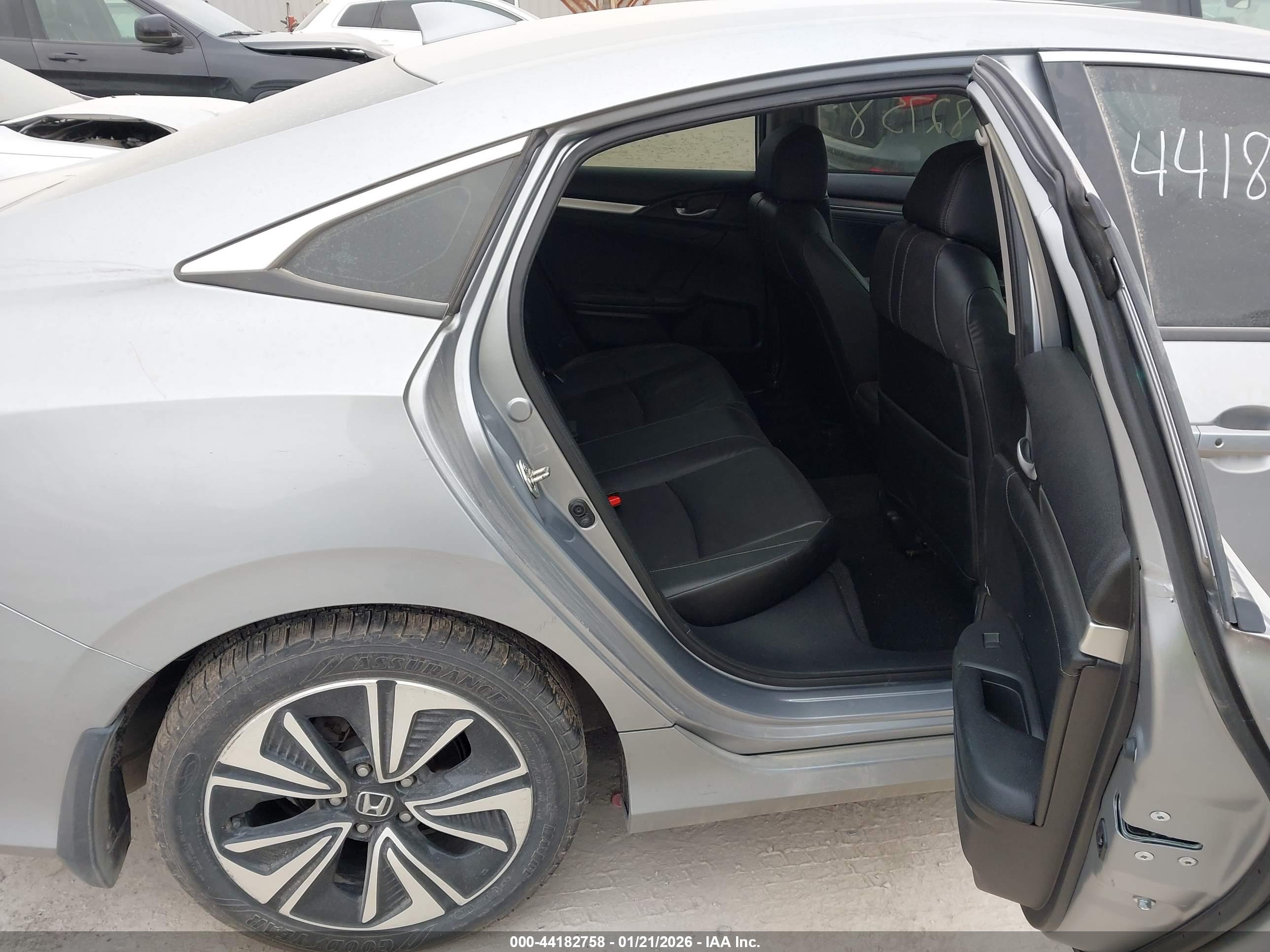 HONDA CIVIC image 8