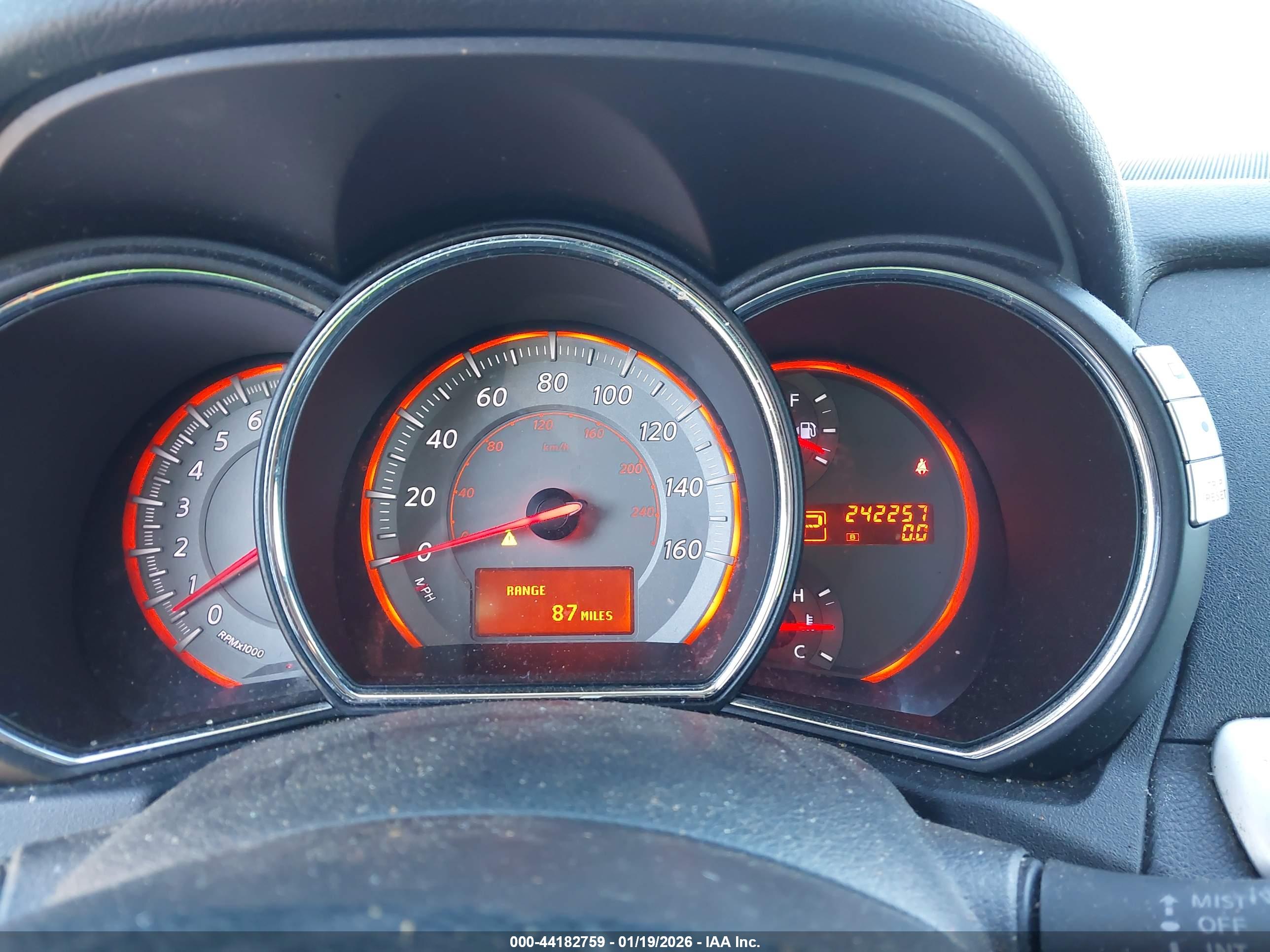 NISSAN MURANO image 7