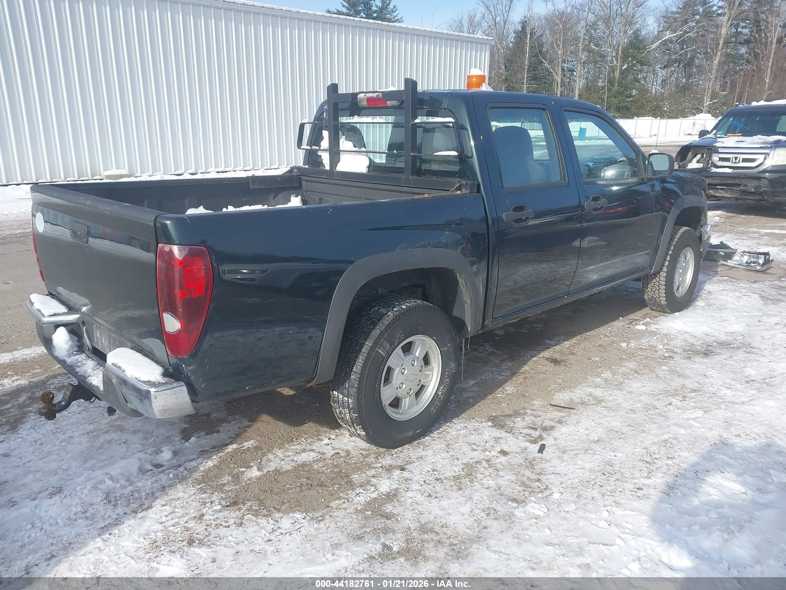 CHEVROLET COLORADO image 4