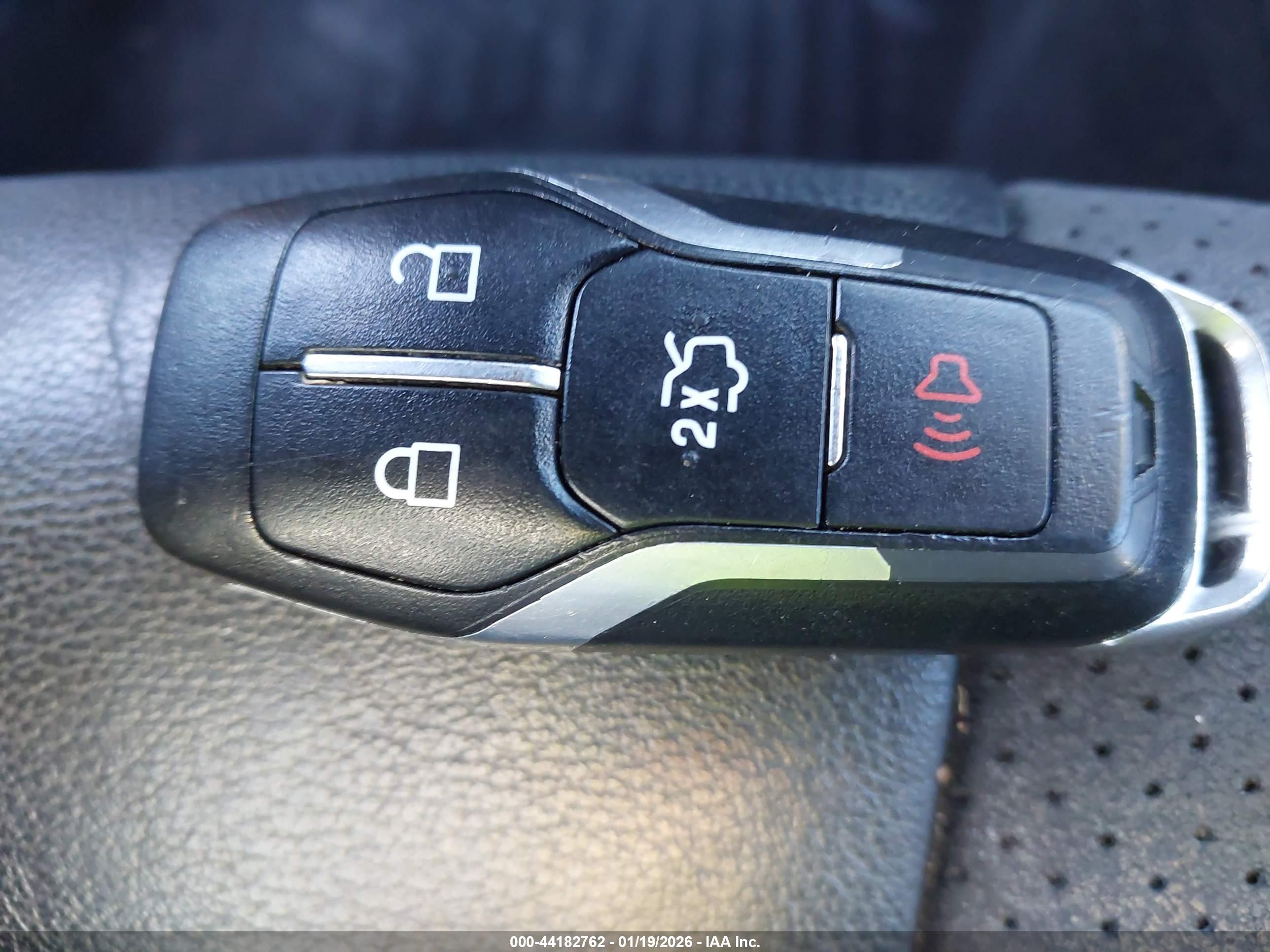 FORD EDGE image 11
