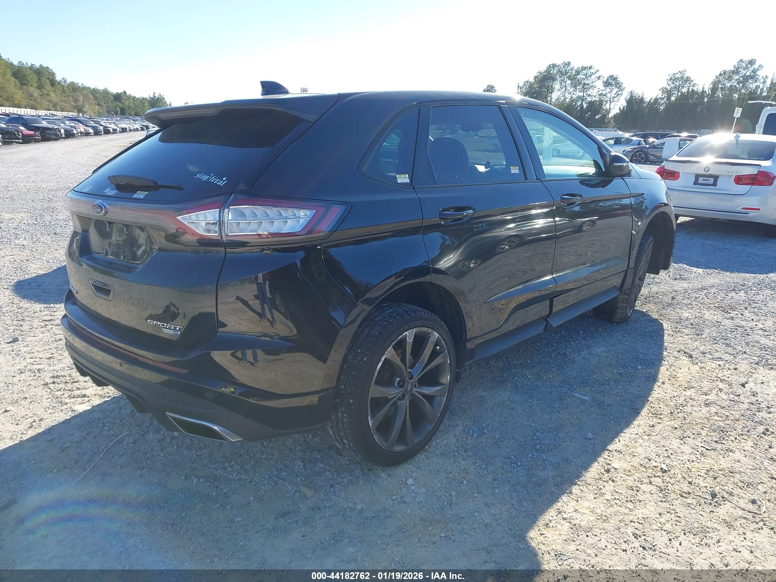 FORD EDGE image 4