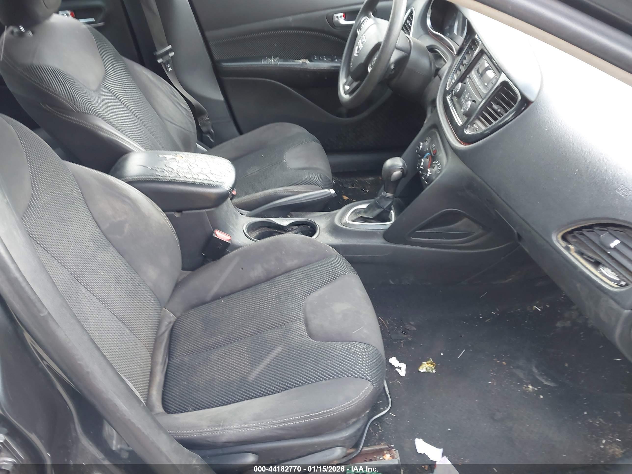 DODGE DART image 5