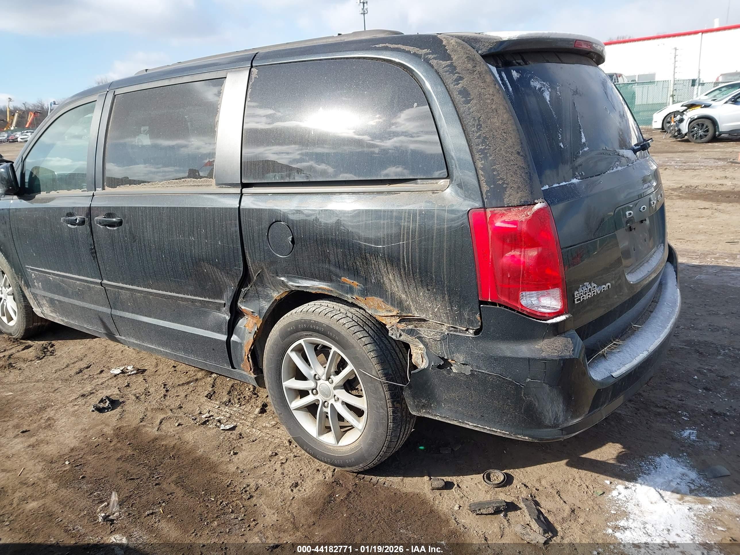 DODGE GRAND image 6