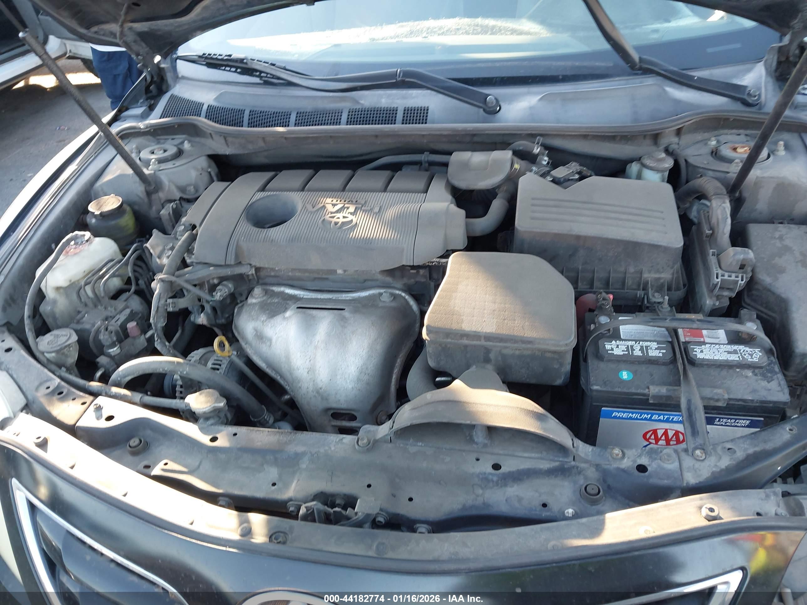 TOYOTA CAMRY image 10