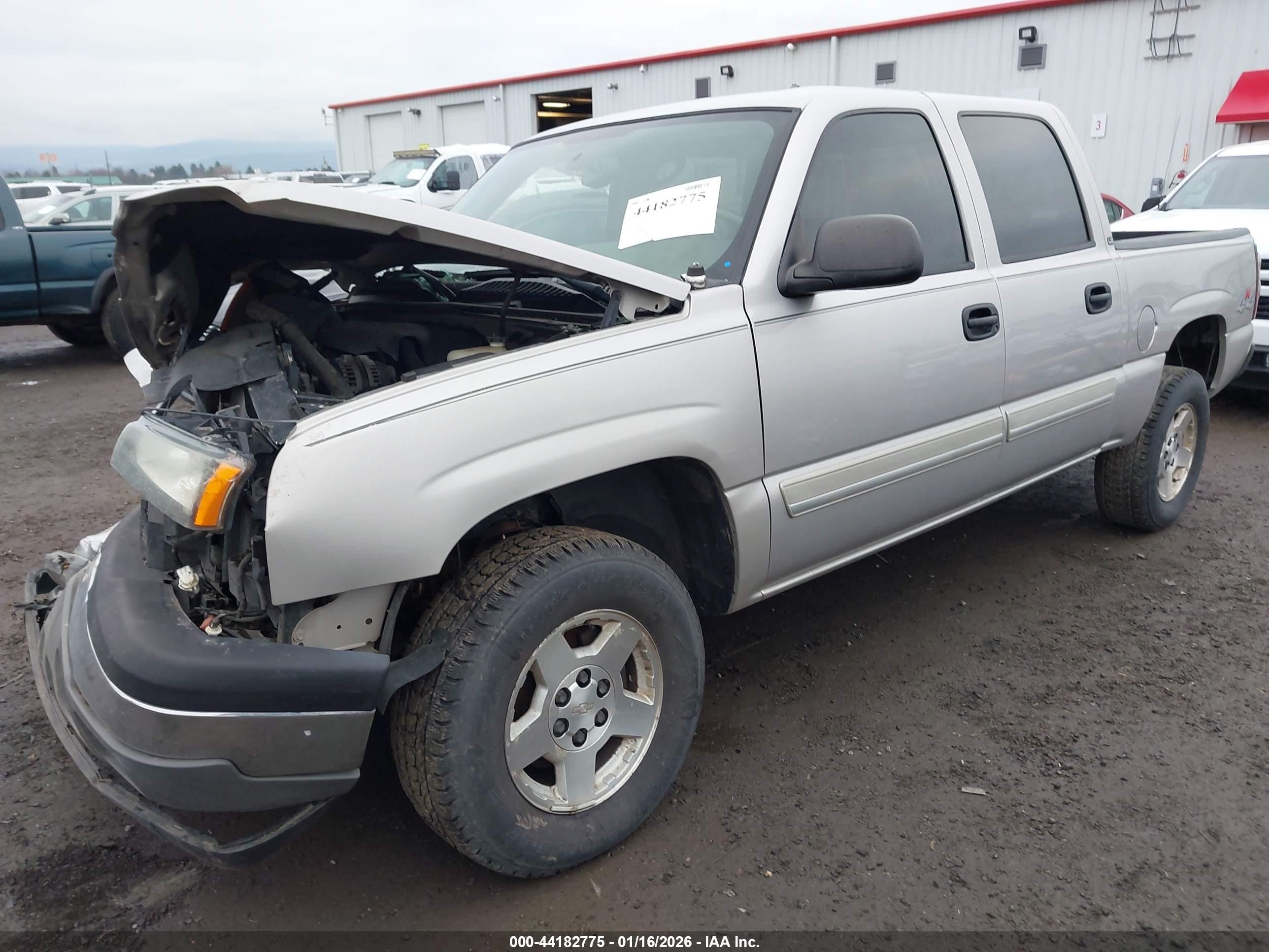CHEVROLET SILVERADO image 2