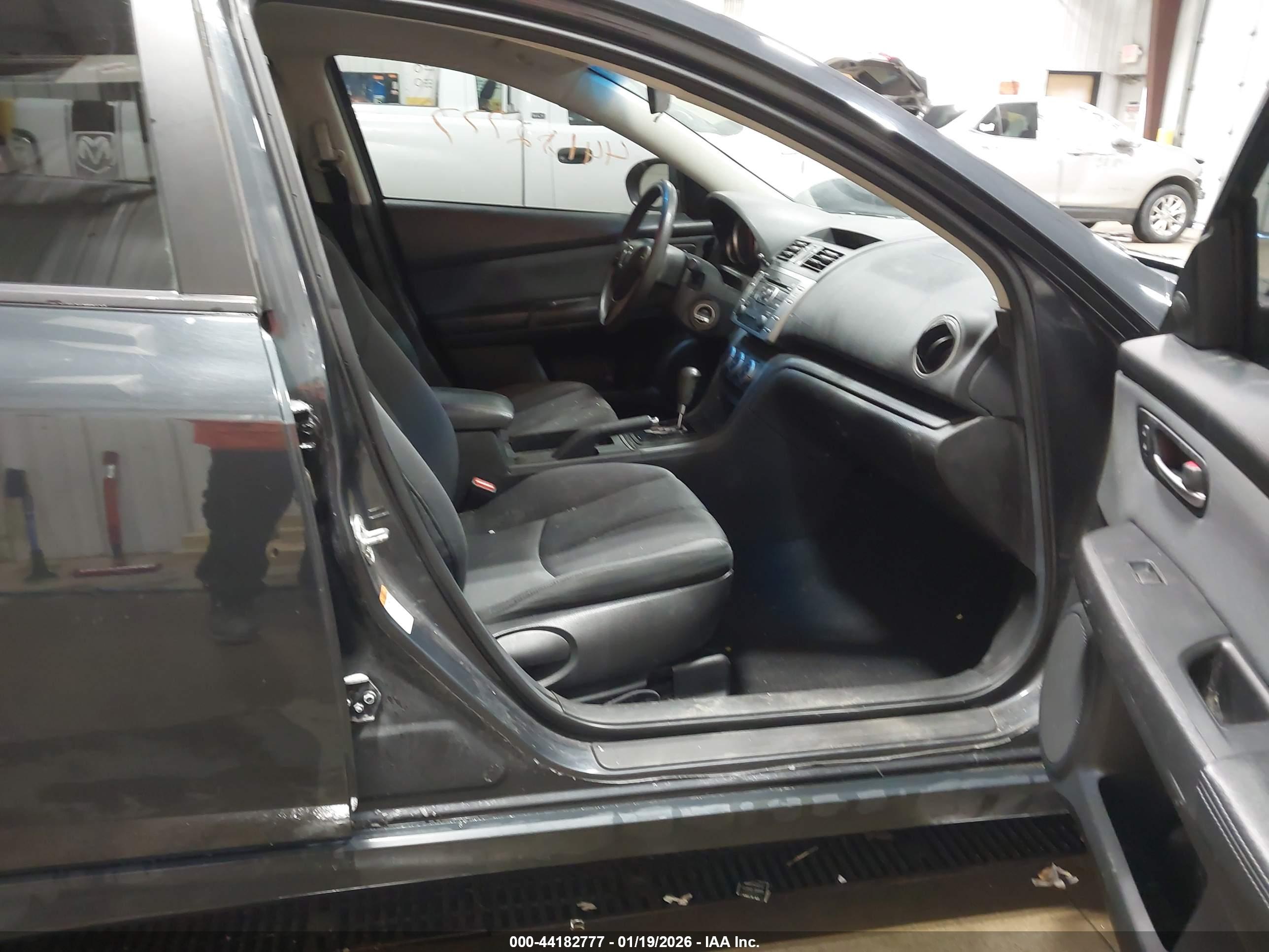 MAZDA MAZDA6 image 5