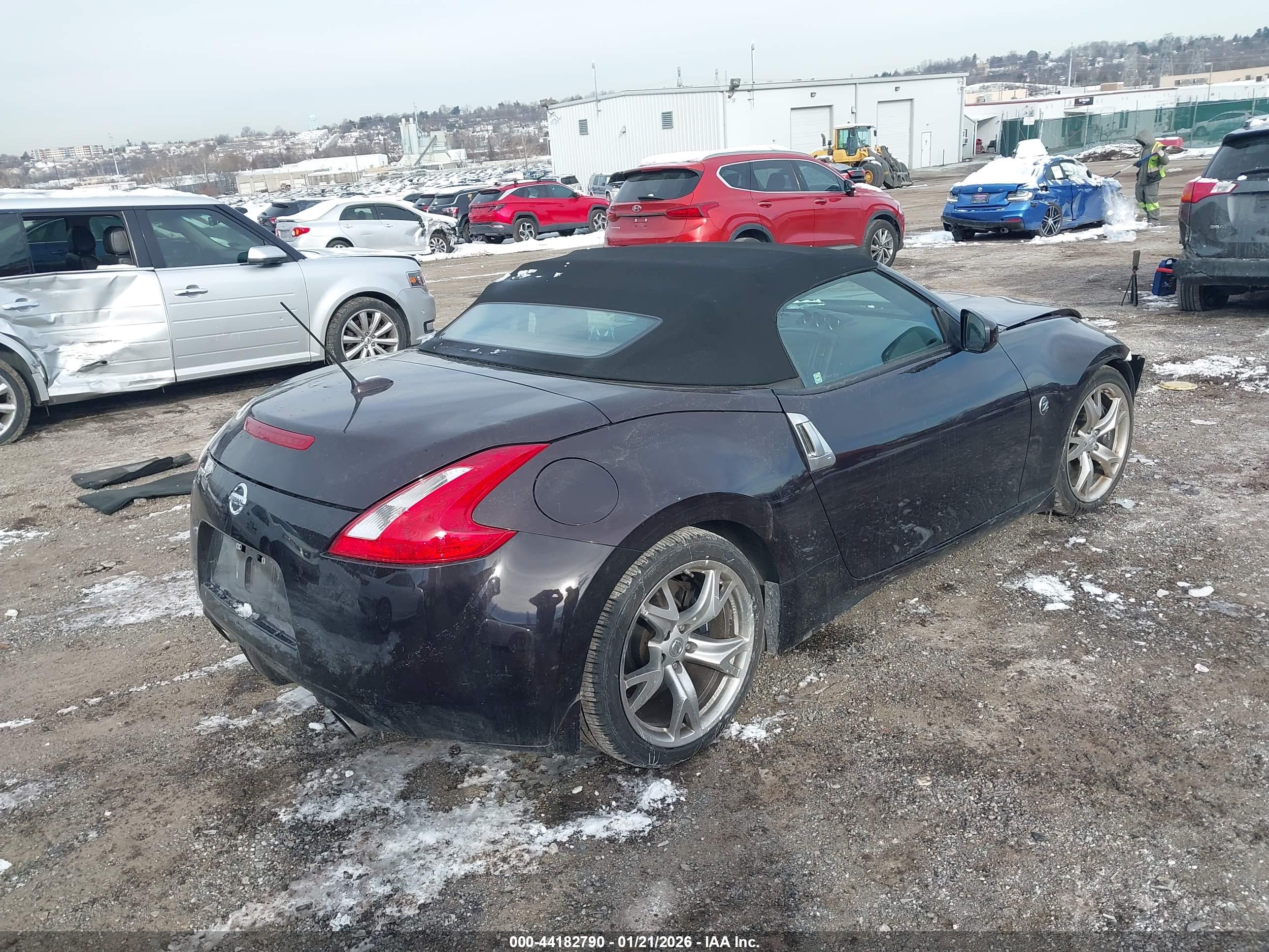 NISSAN 370Z image 4