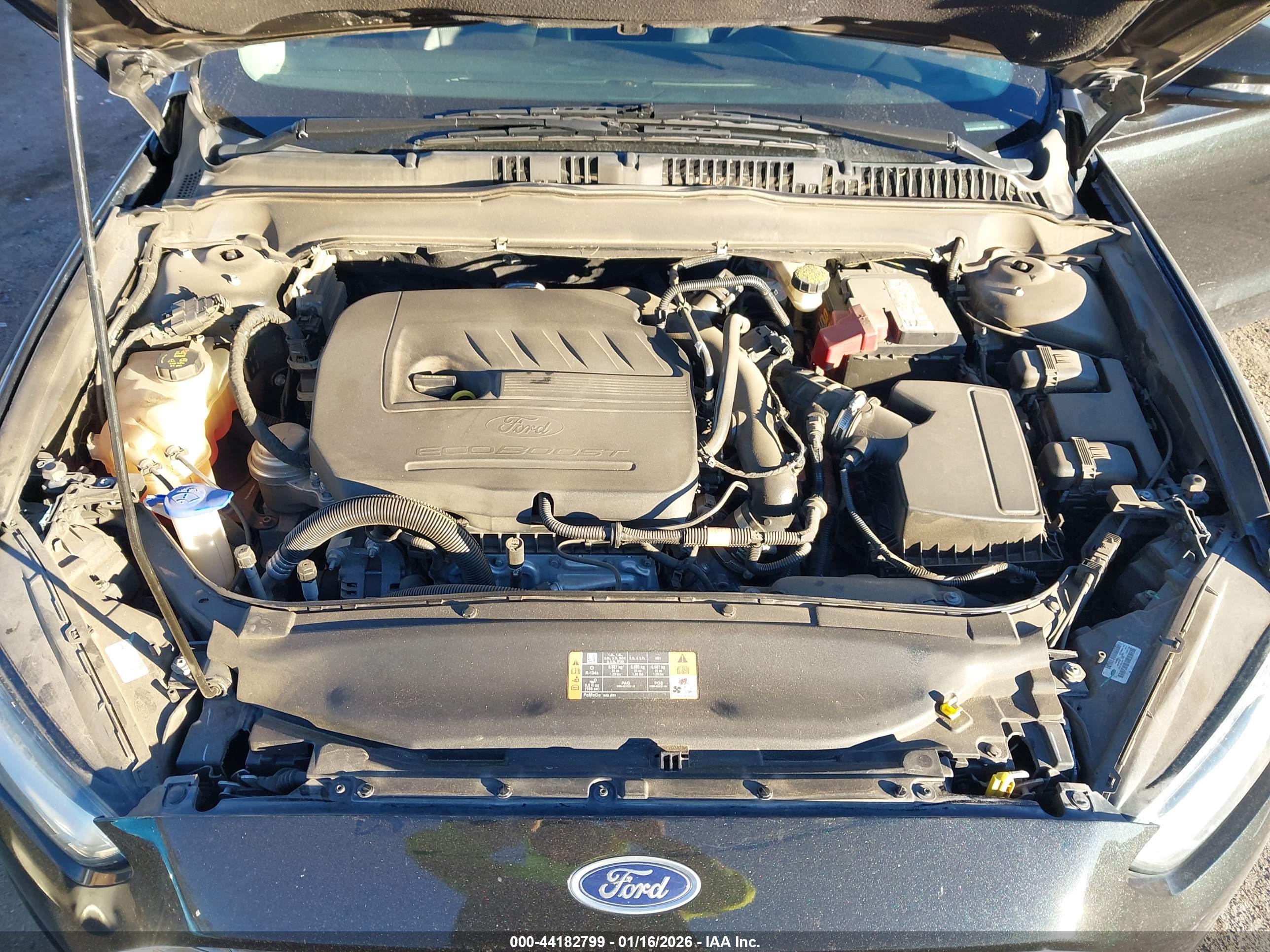 FORD FUSION image 10