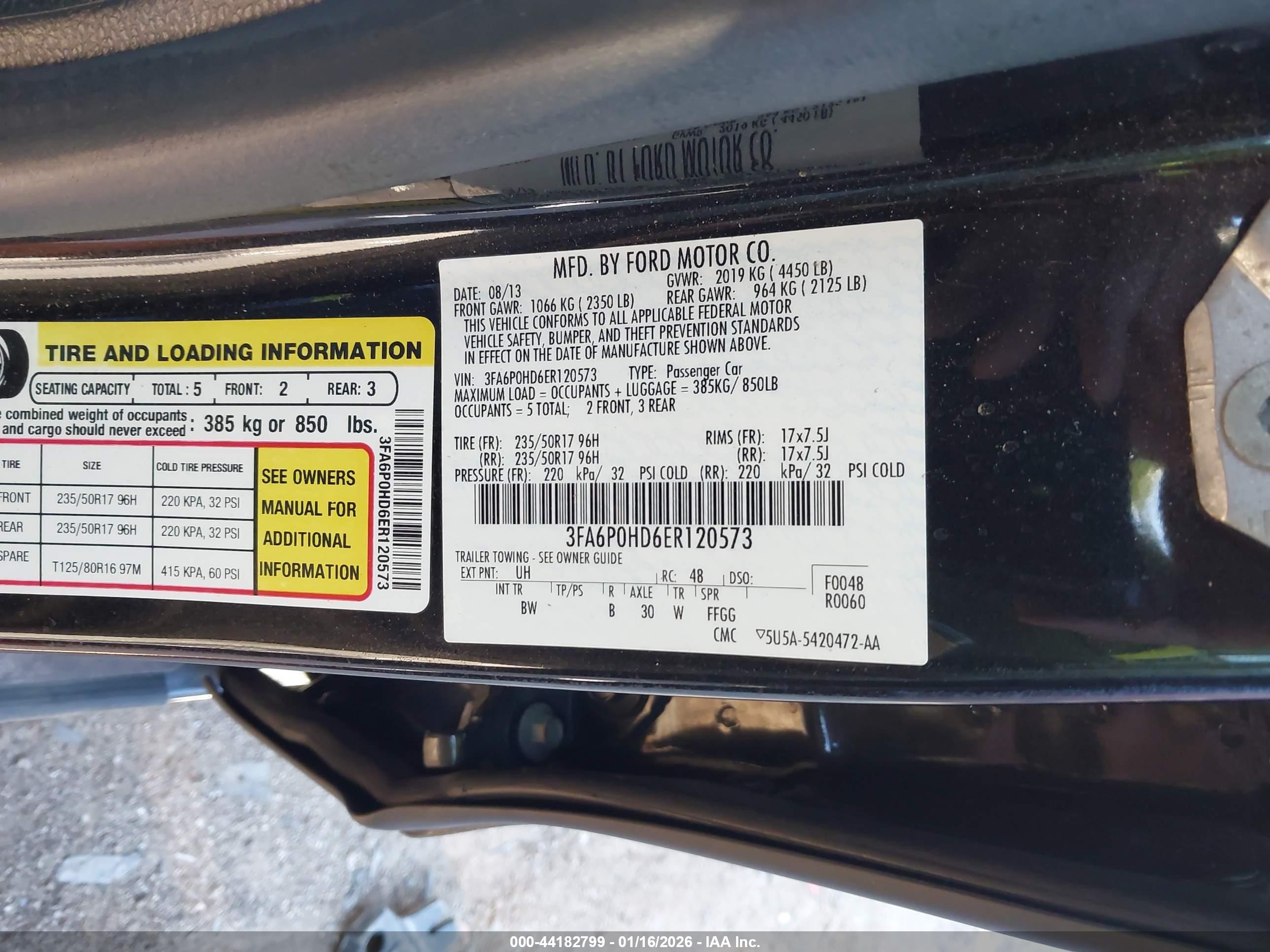 FORD FUSION image 9