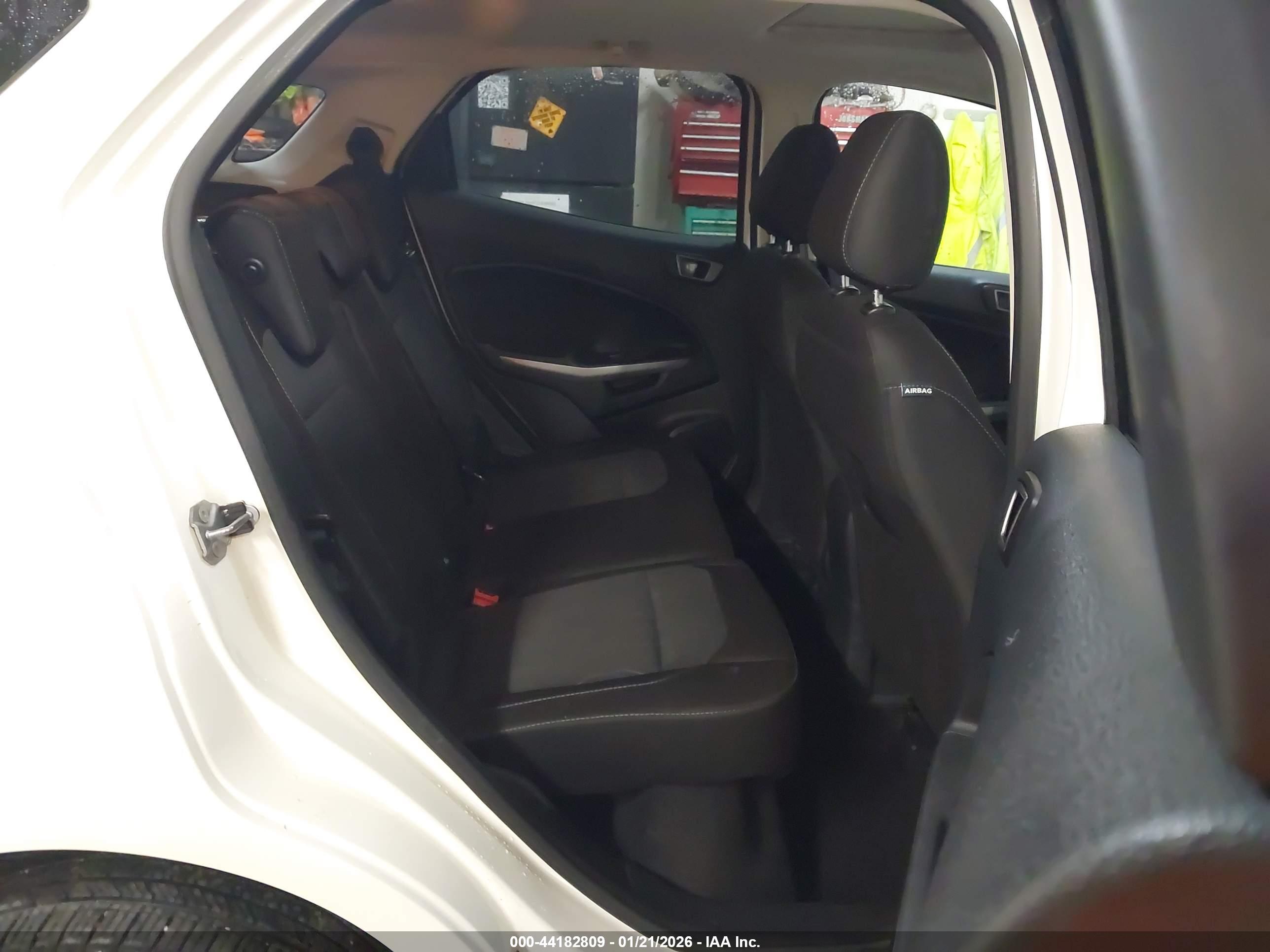 FORD ECOSPORT image 8