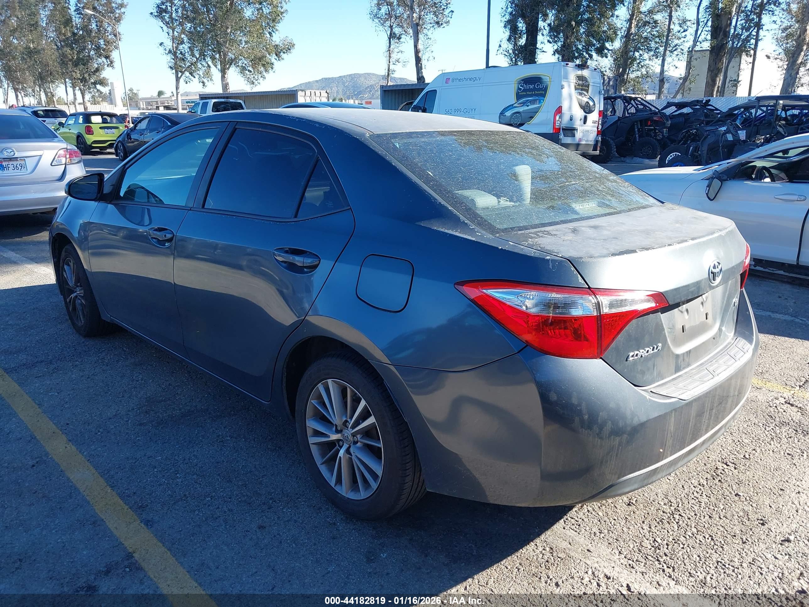 TOYOTA COROLLA image 3