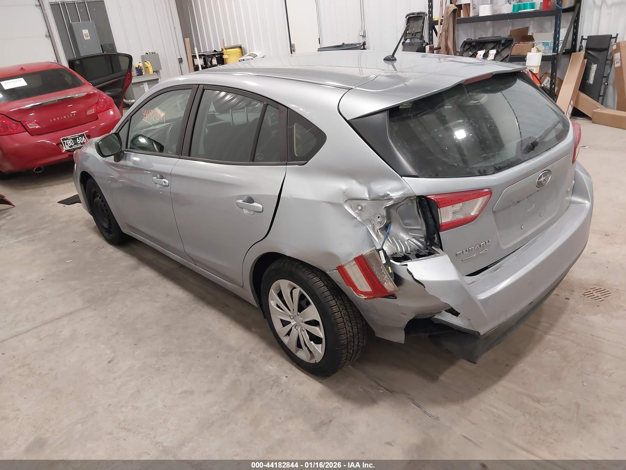 SUBARU IMPREZA image 3