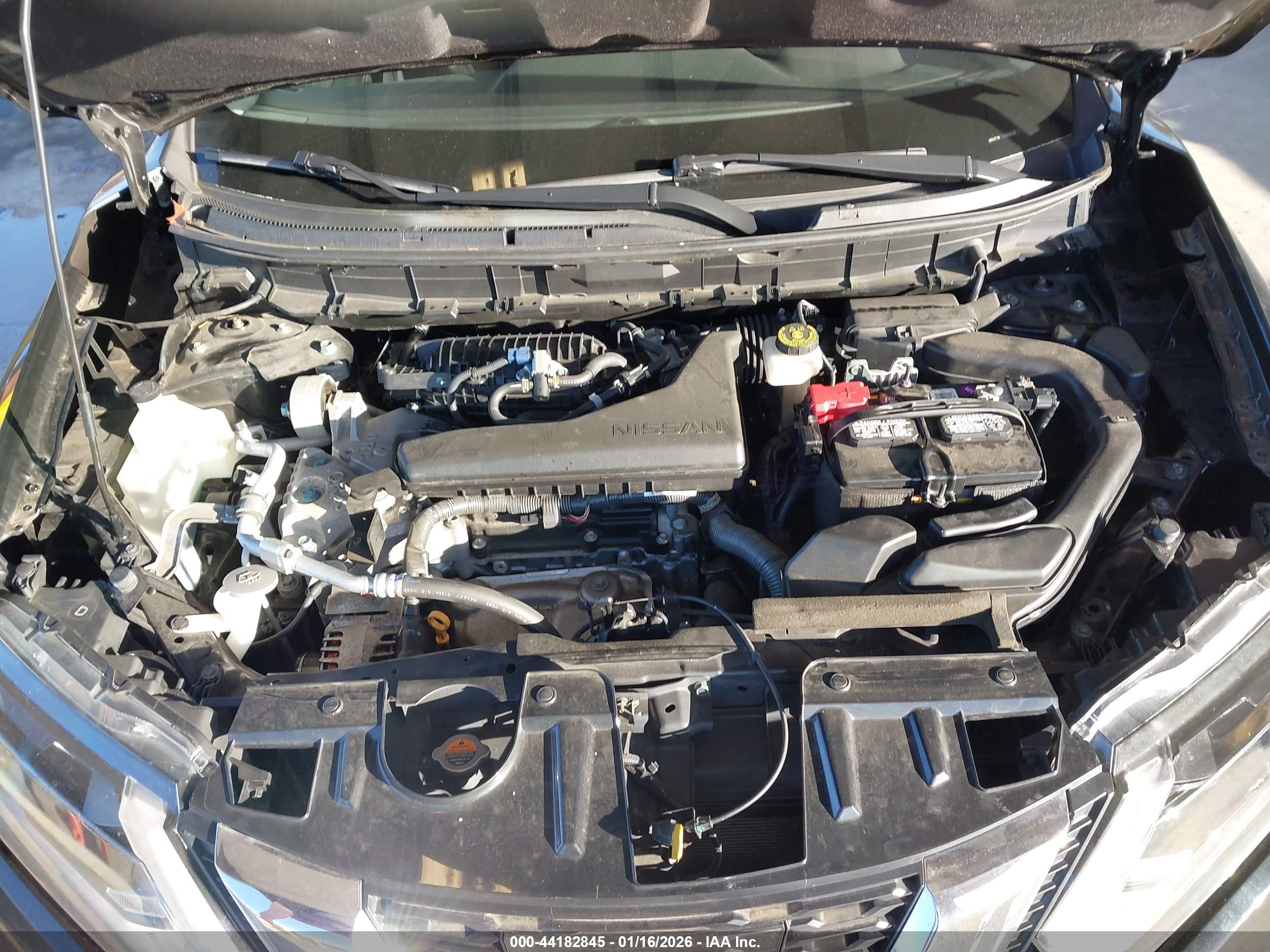 NISSAN ROGUE image 10