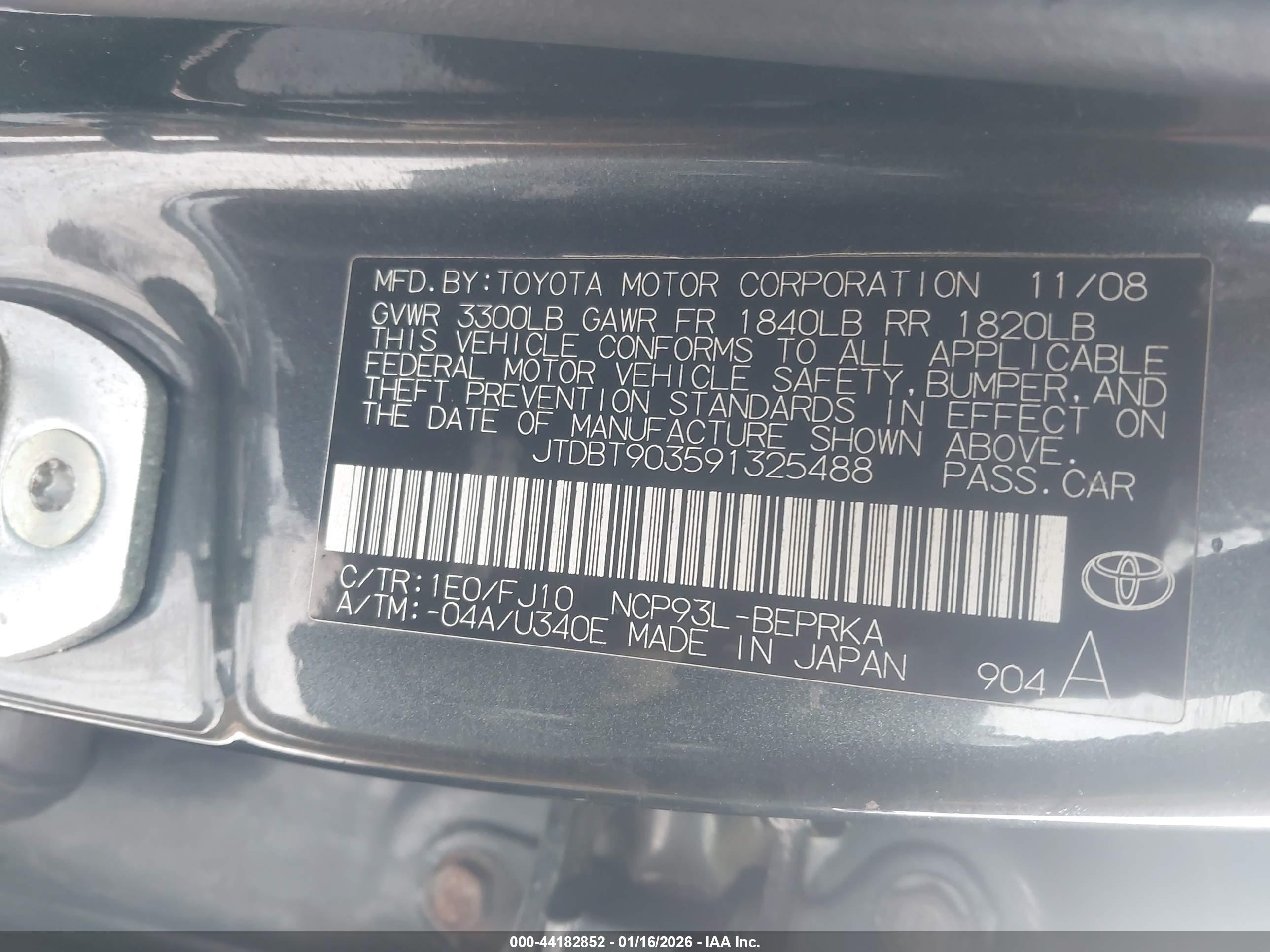 TOYOTA YARIS image 9