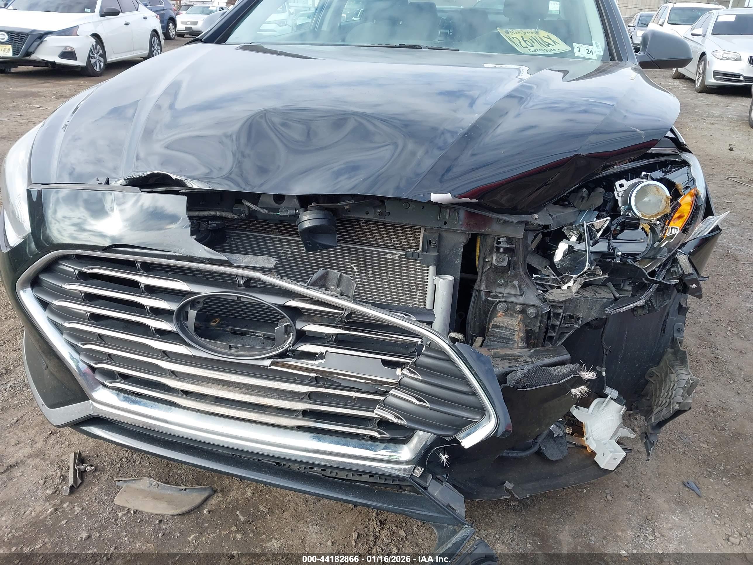 HYUNDAI SONATA image 6