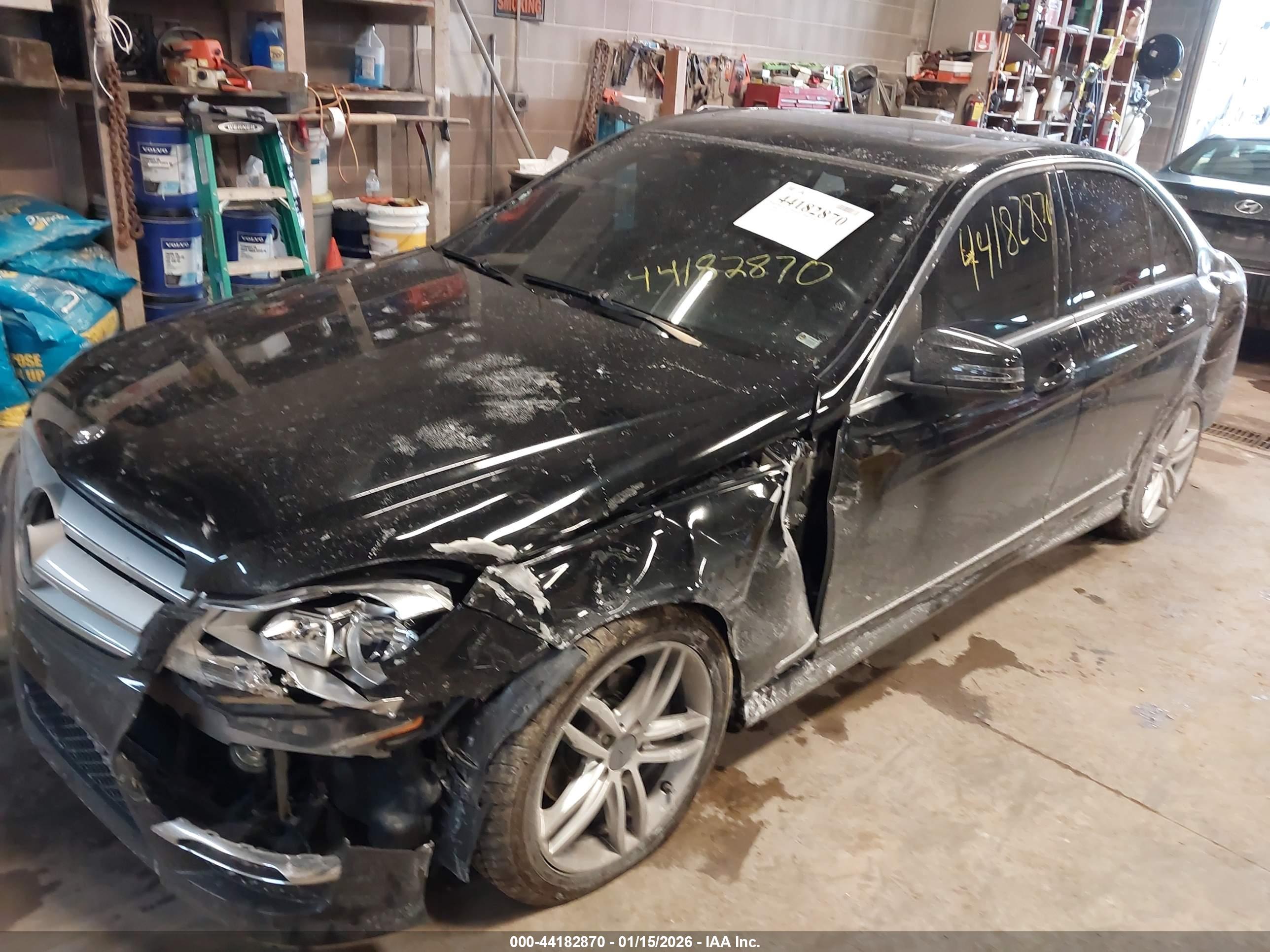 MERCEDES-BENZ C image 2