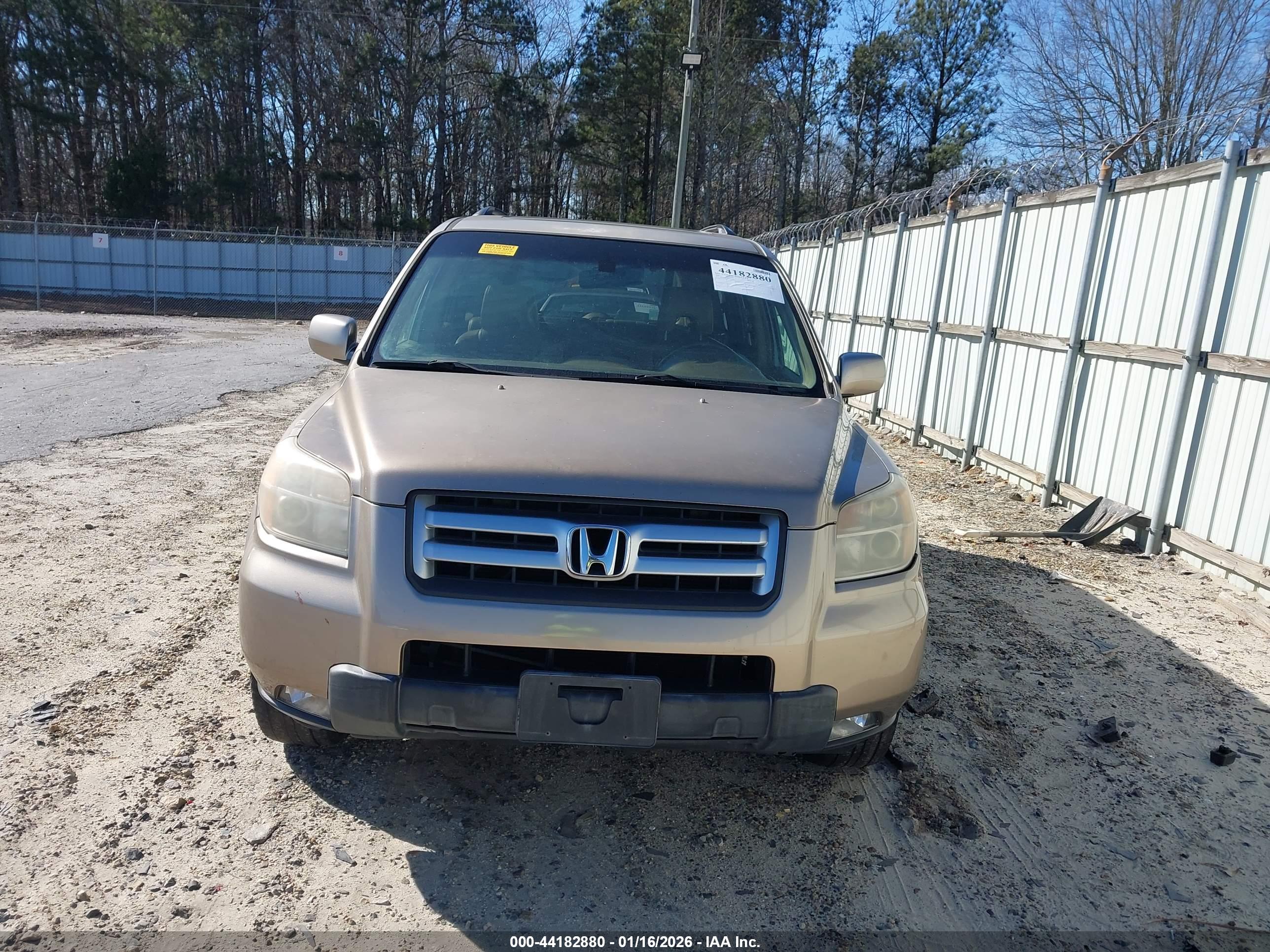 HONDA PILOT image 6
