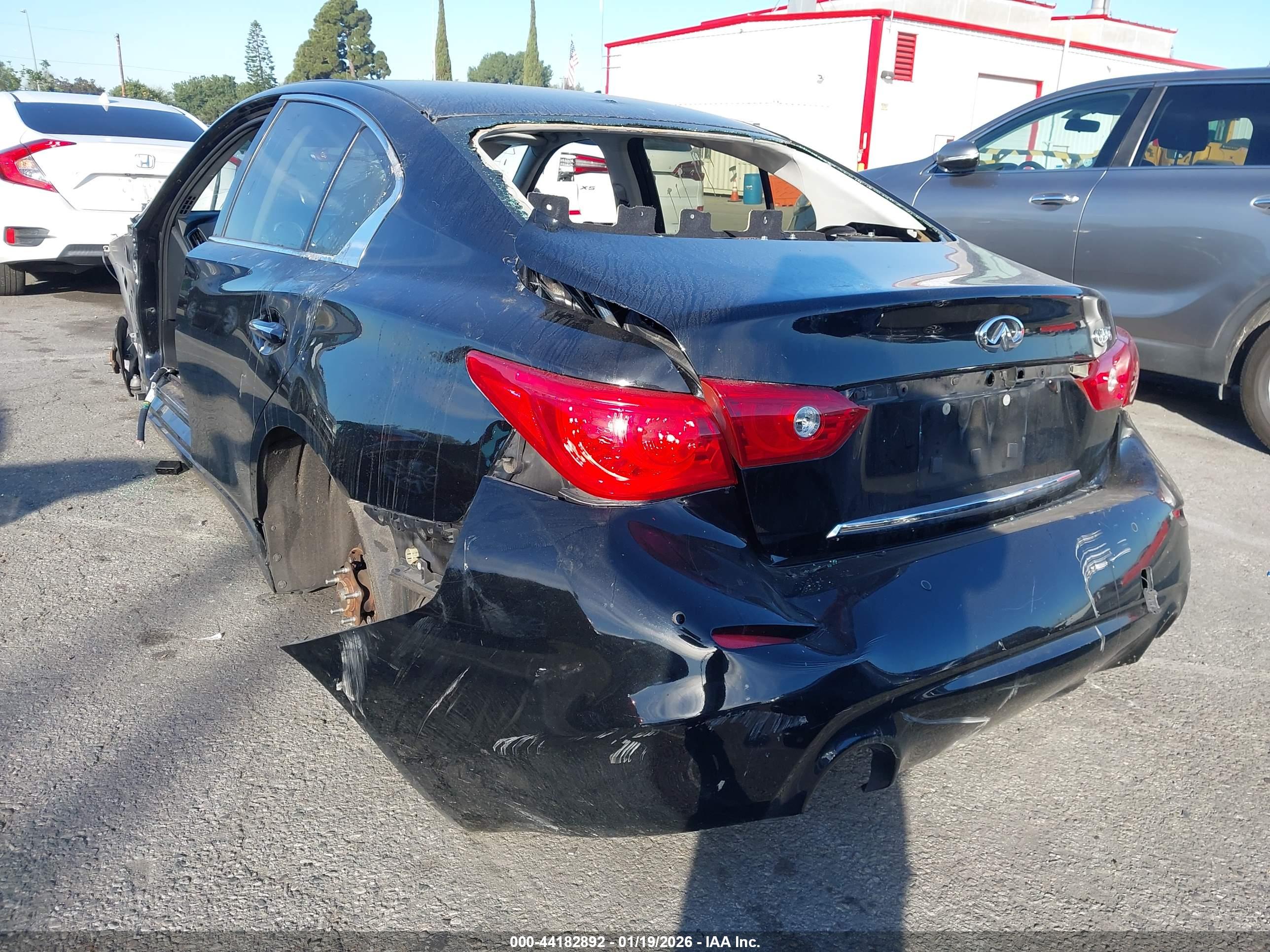 INFINITI Q50 image 3