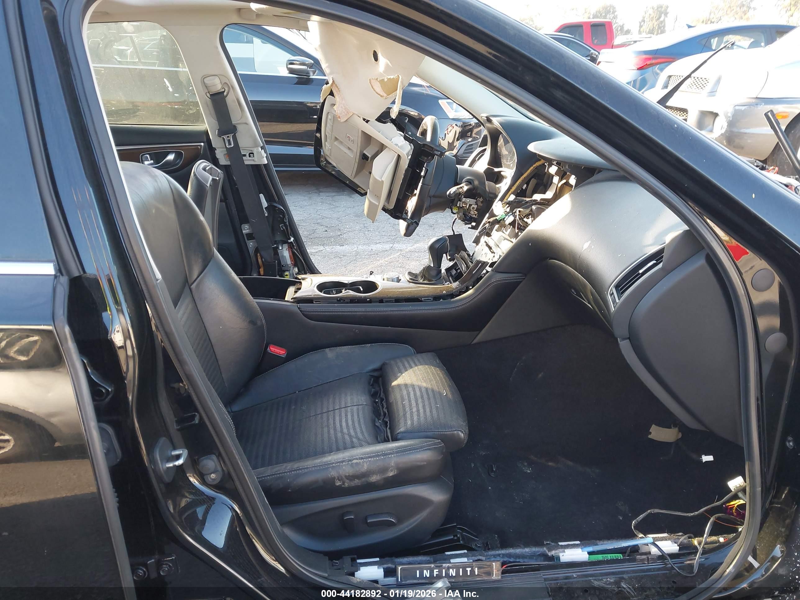 INFINITI Q50 image 5