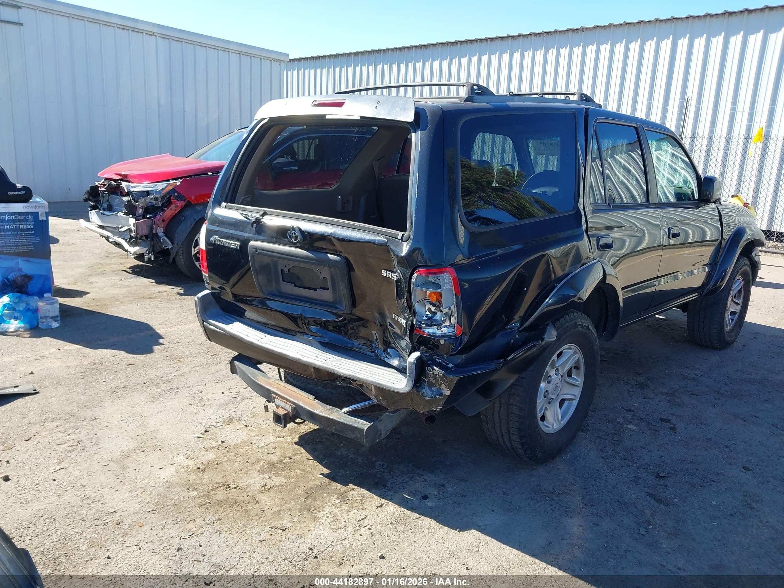 TOYOTA 4RUNNER image 6