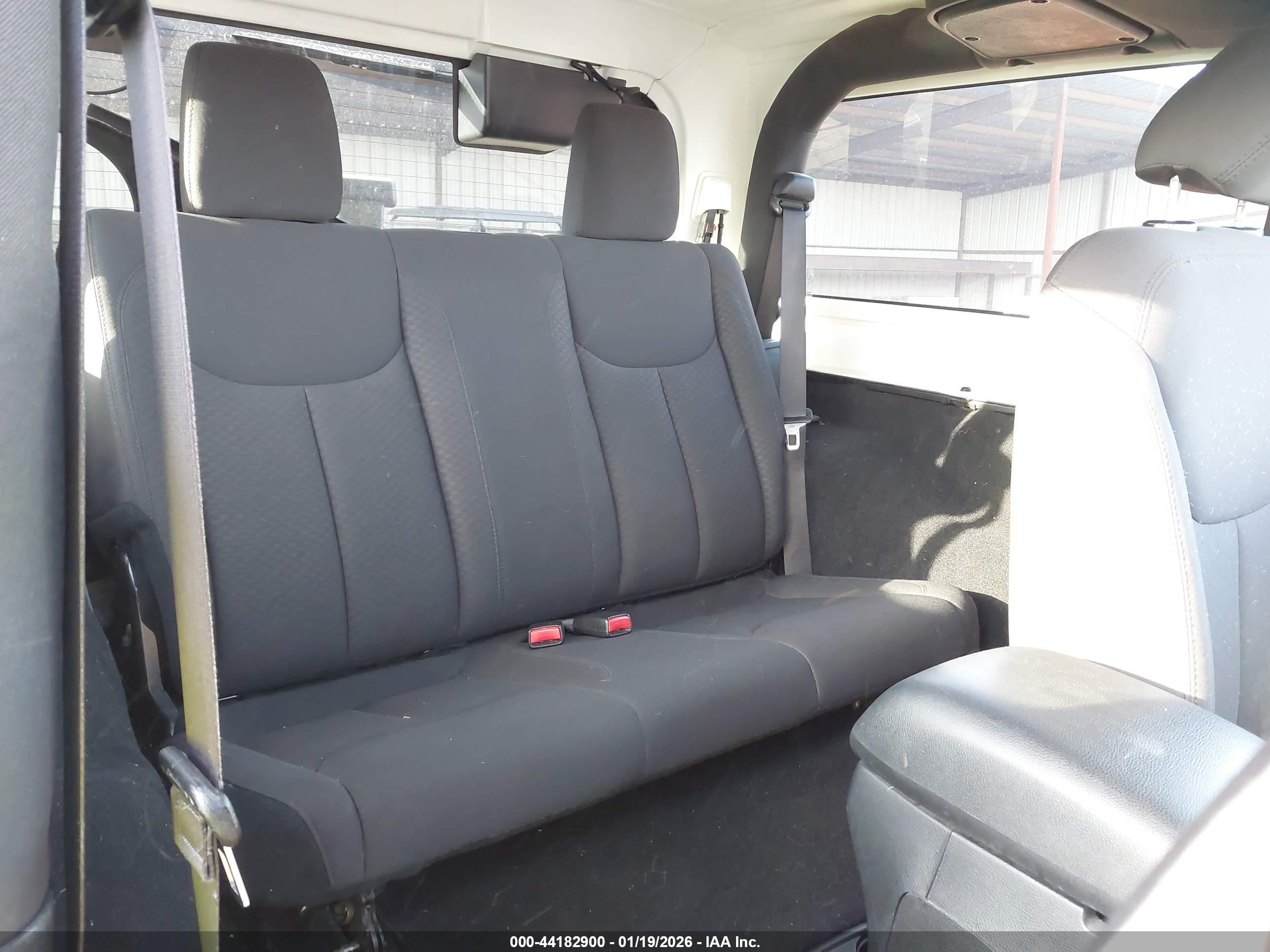 JEEP WRANGLER image 8