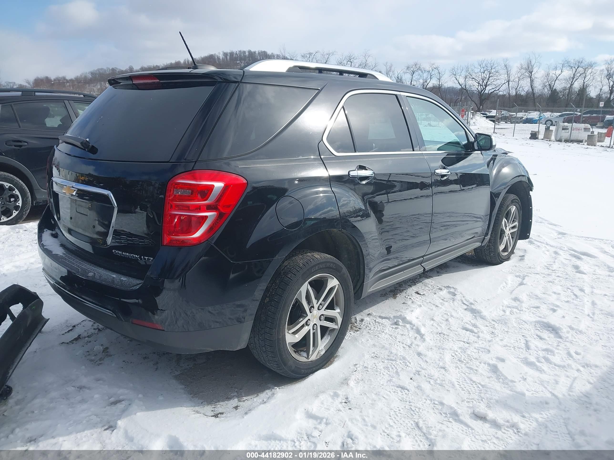 CHEVROLET EQUINOX image 4
