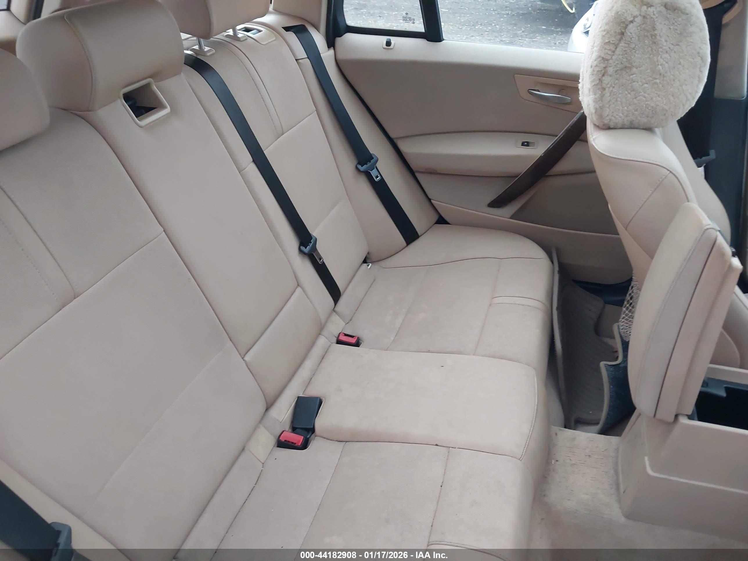 BMW X3 image 8