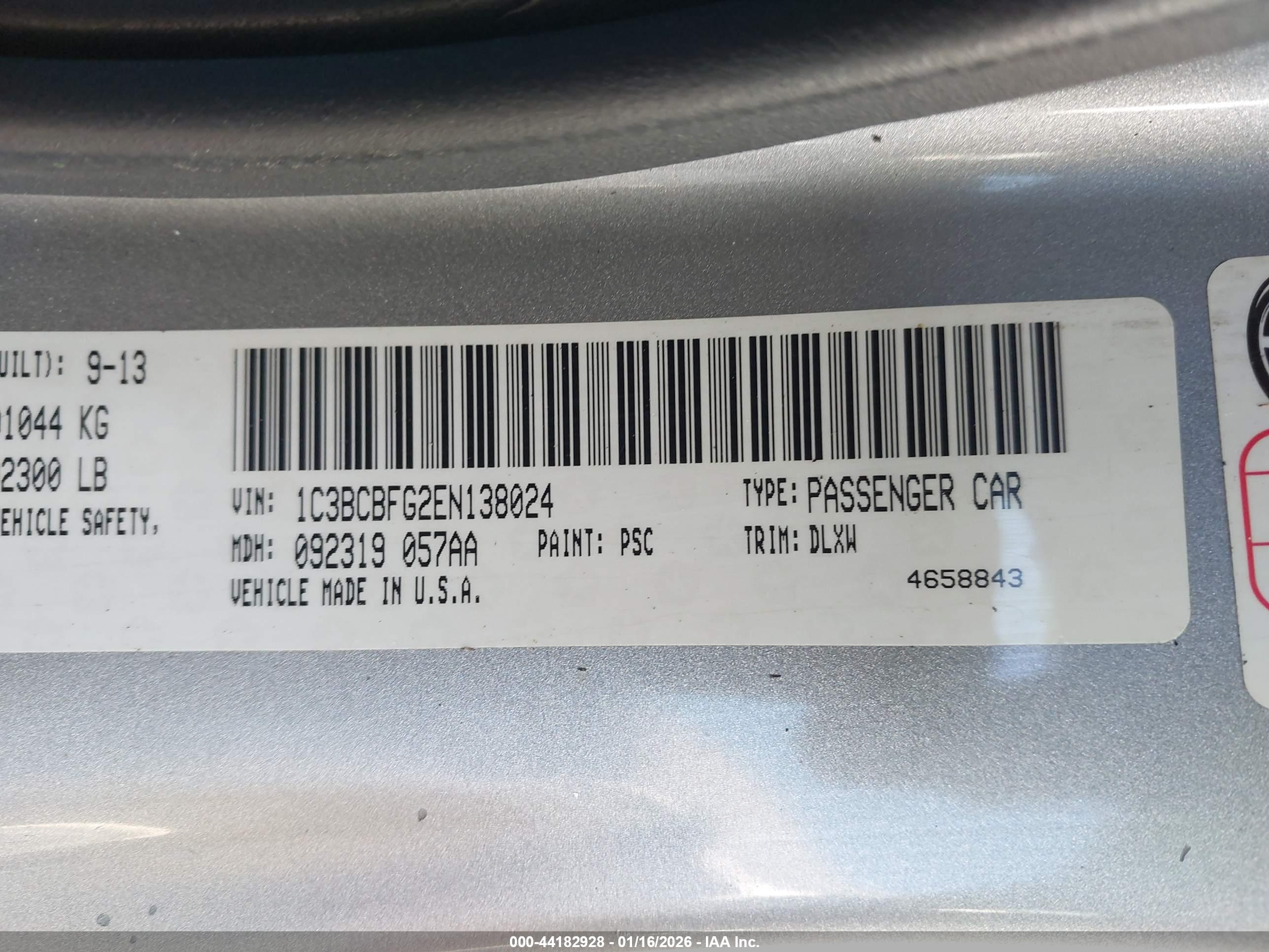 CHRYSLER 200 image 9