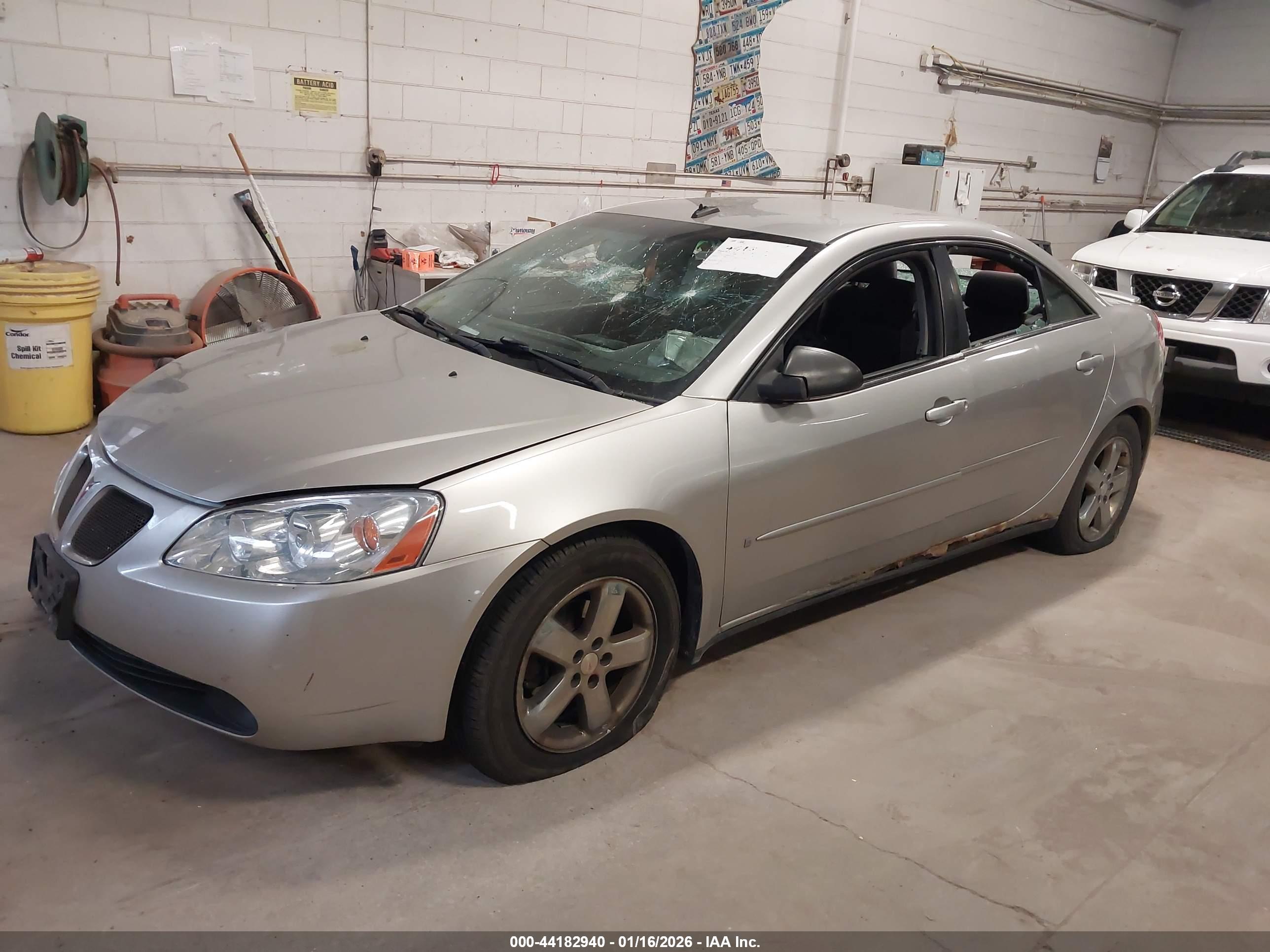 PONTIAC G6 image 2